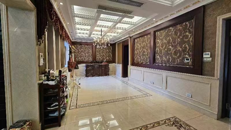 金河名人世家 4室2厅2卫 303.00m&sup2;