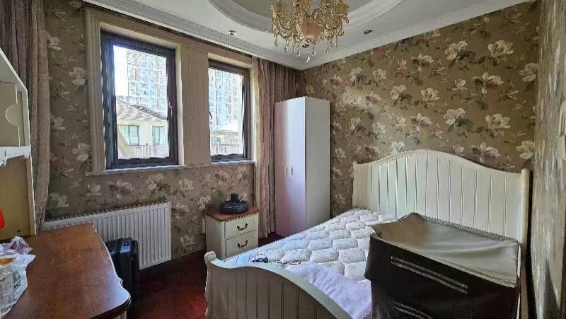 金河名人世家 4室2厅2卫 303.00m&sup2;