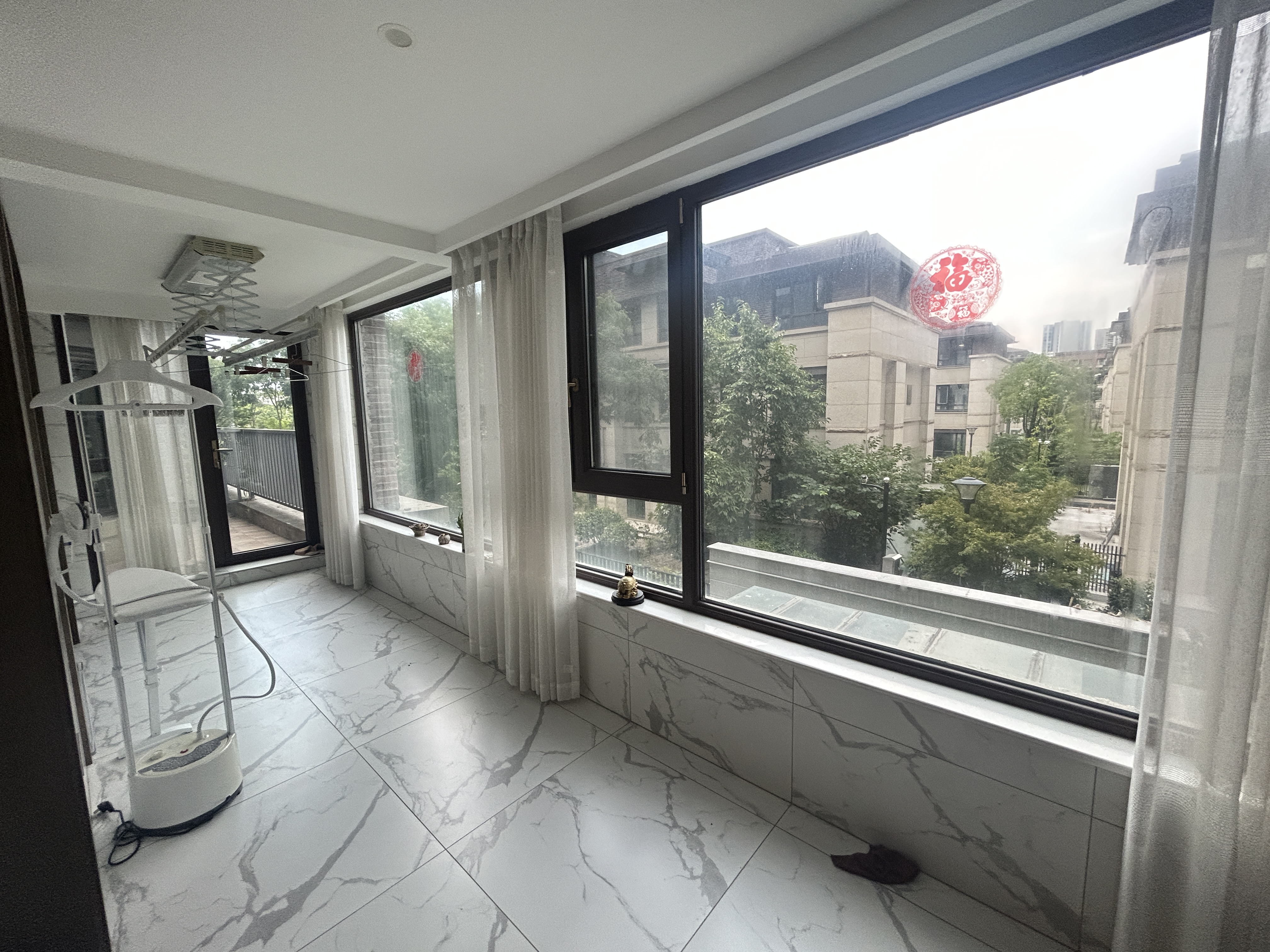 盛和九里香堤二期 3室2厅2卫 144.94m&sup2;