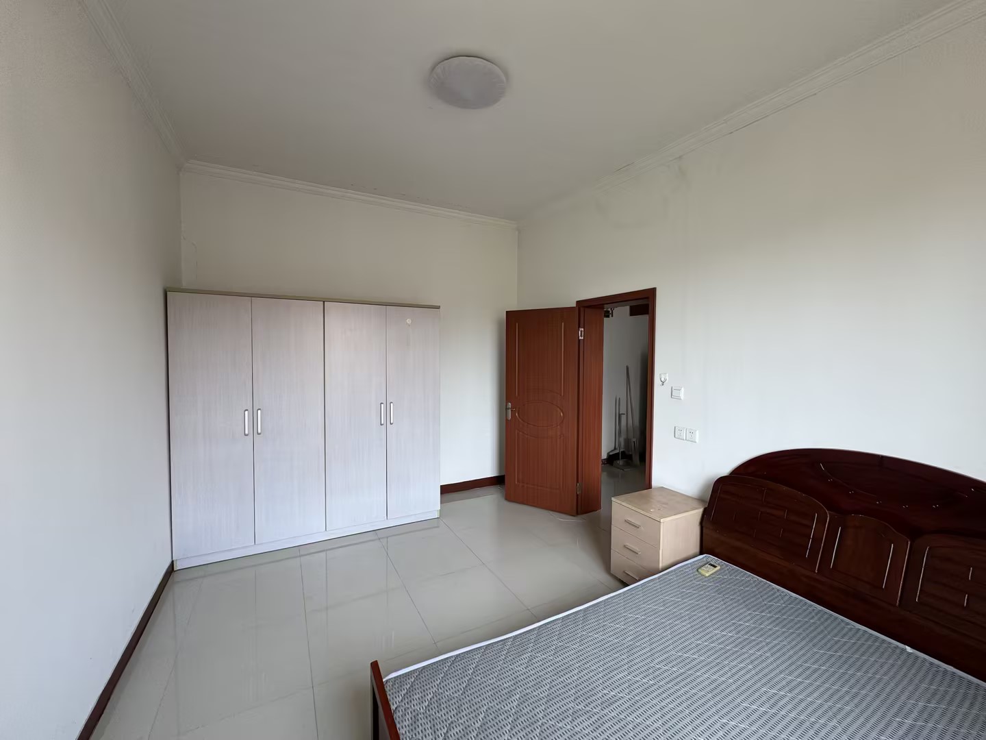虹桥新村(朝霞路) 1室1厅1卫 34m&sup2;