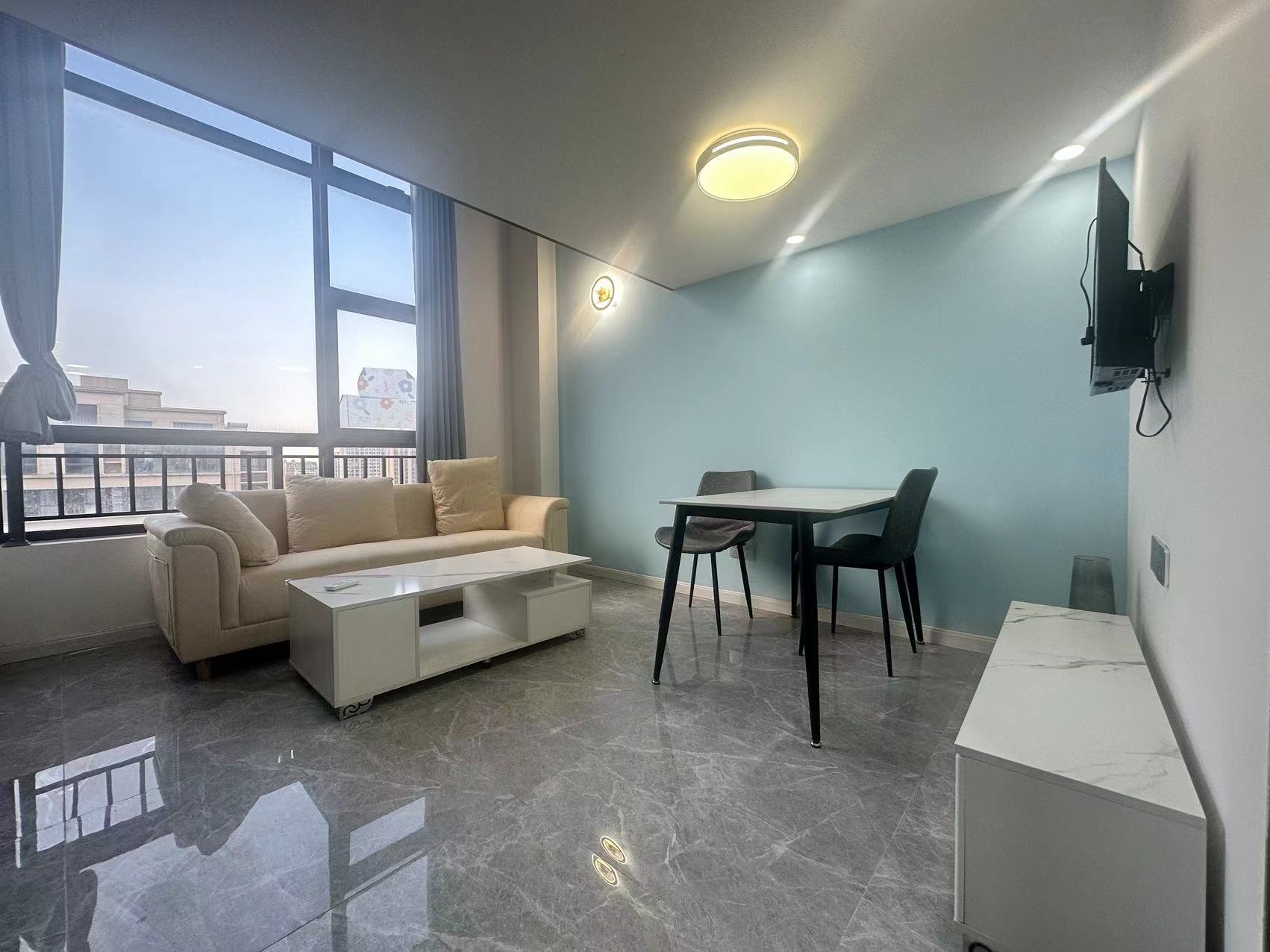 铂金时代 1室1厅1卫 35m&sup2;