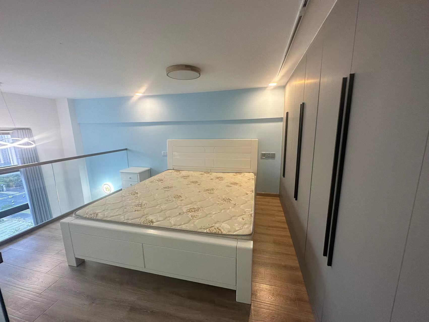 铂金时代 1室1厅1卫 35m&sup2;