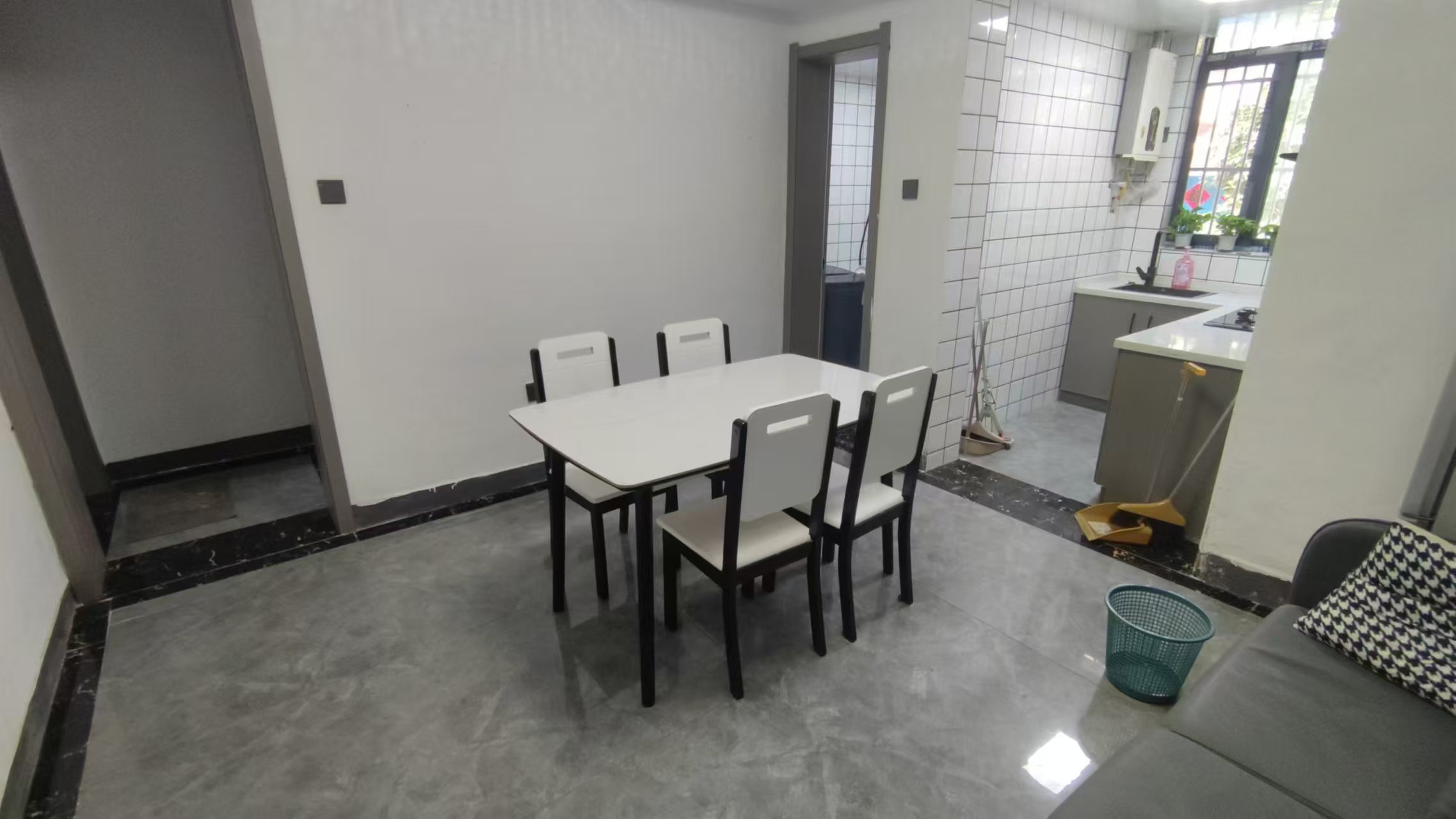 新建路新村(新建花苑) 2室1厅1卫 63m²