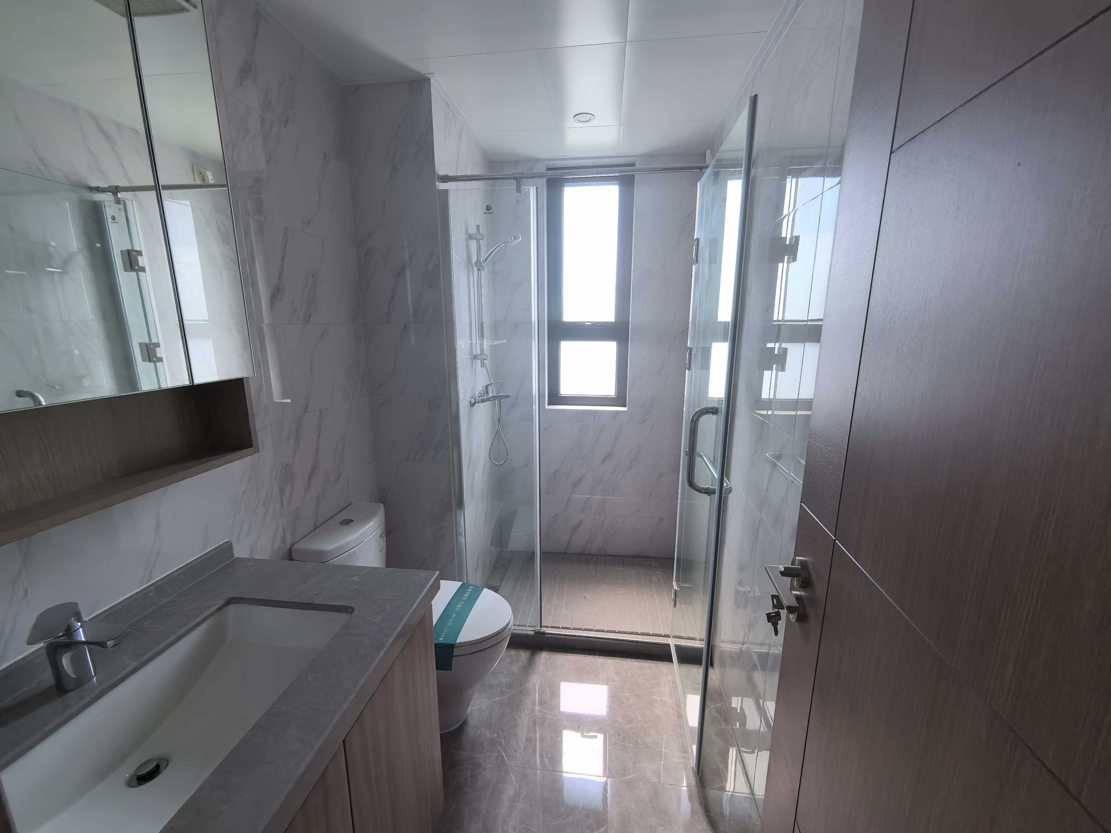 中海上东区 3室2厅2卫 127.23m&sup2;