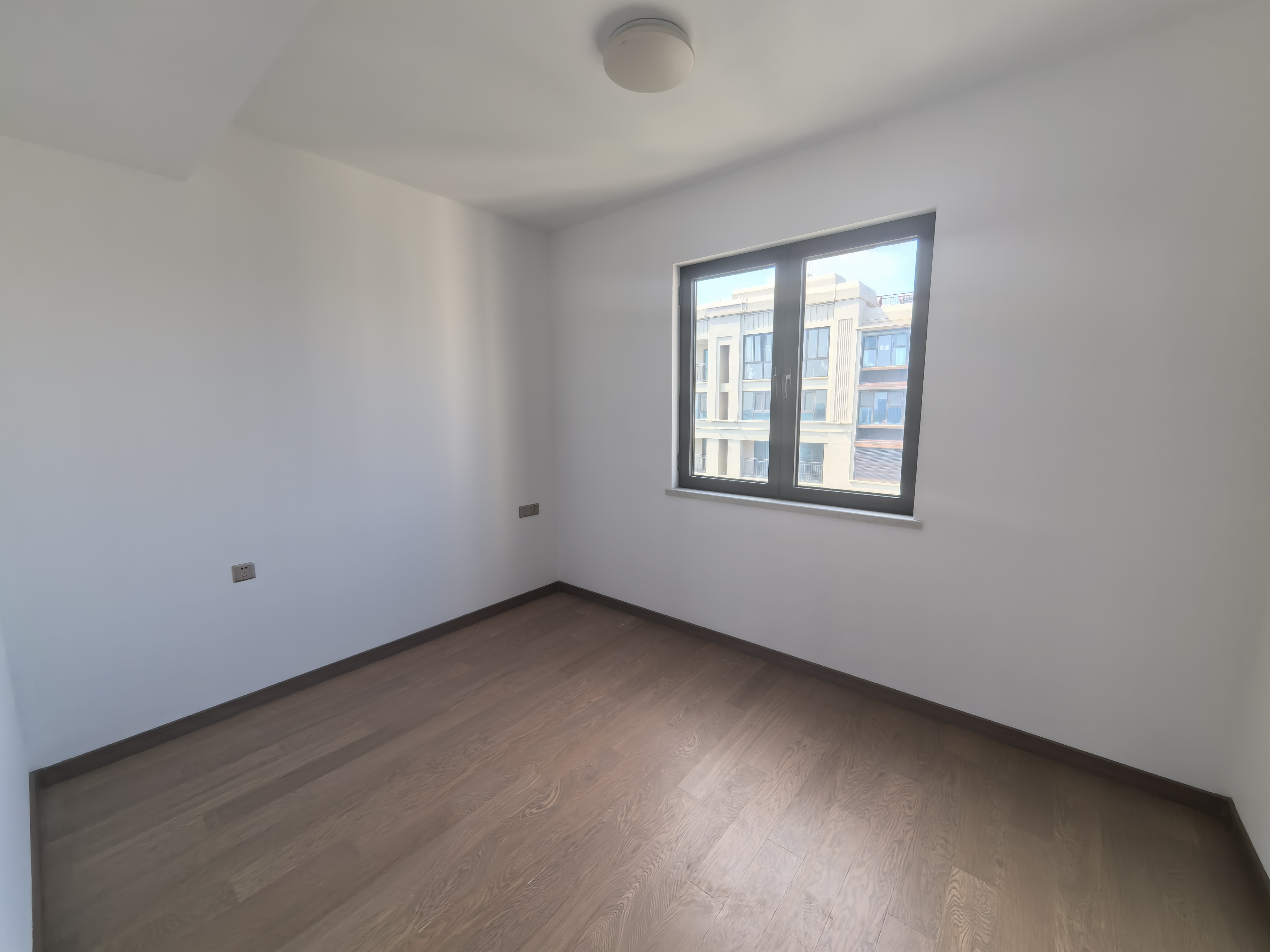 中海上东区 3室2厅2卫 127.23m&sup2;