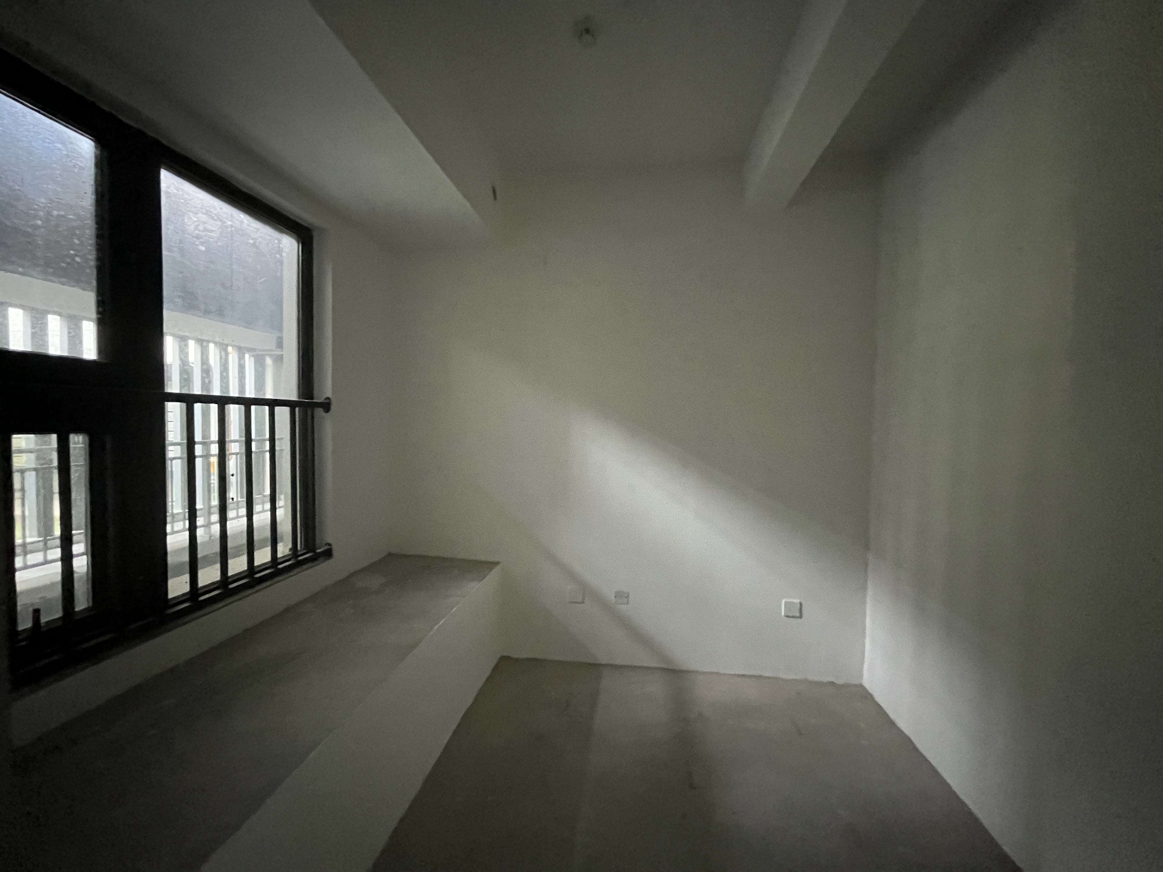 东时区 3室2厅1卫 96.00m&sup2;