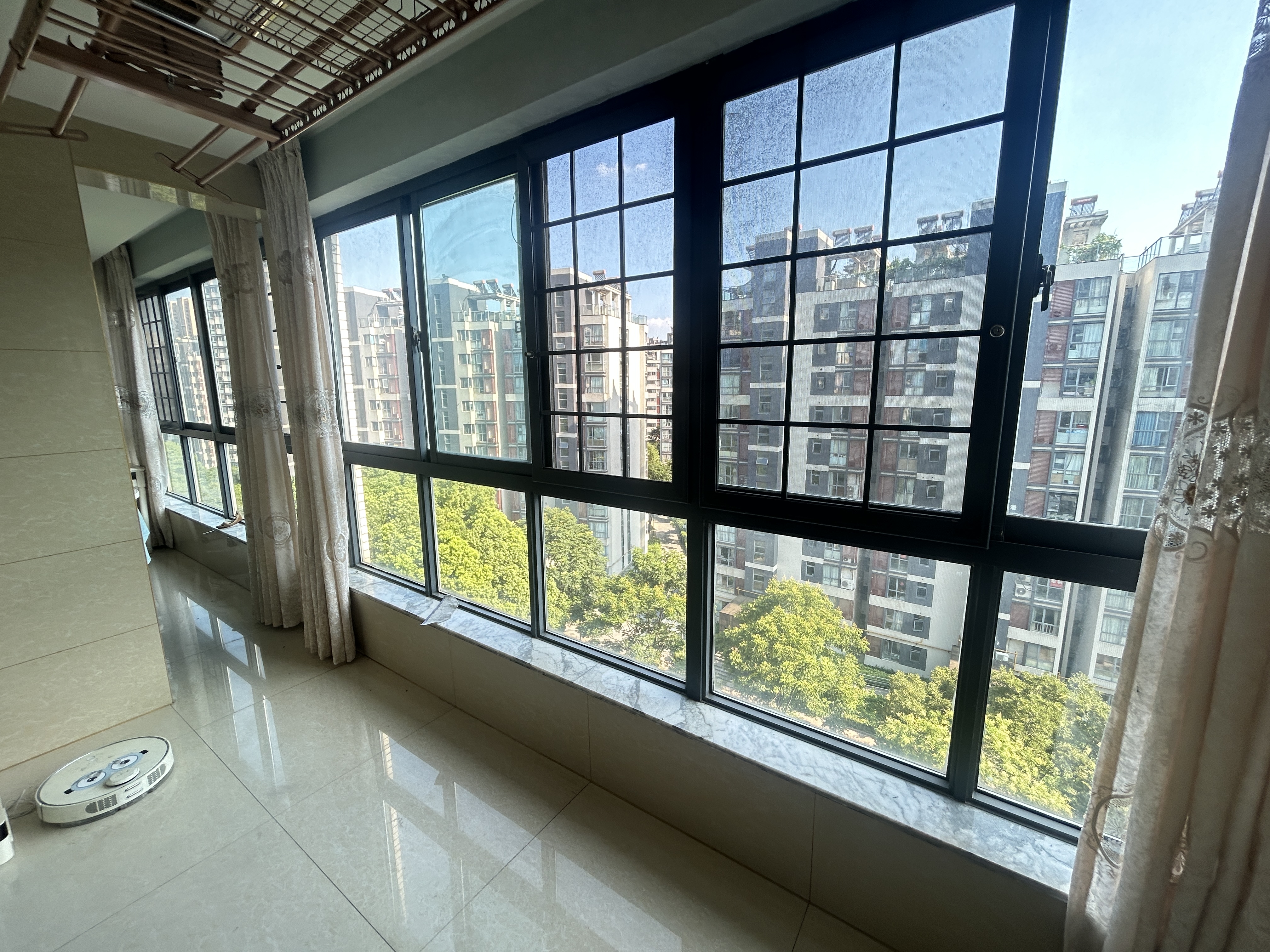 苏建阳光新城 3室2厅1卫 180m&sup2;