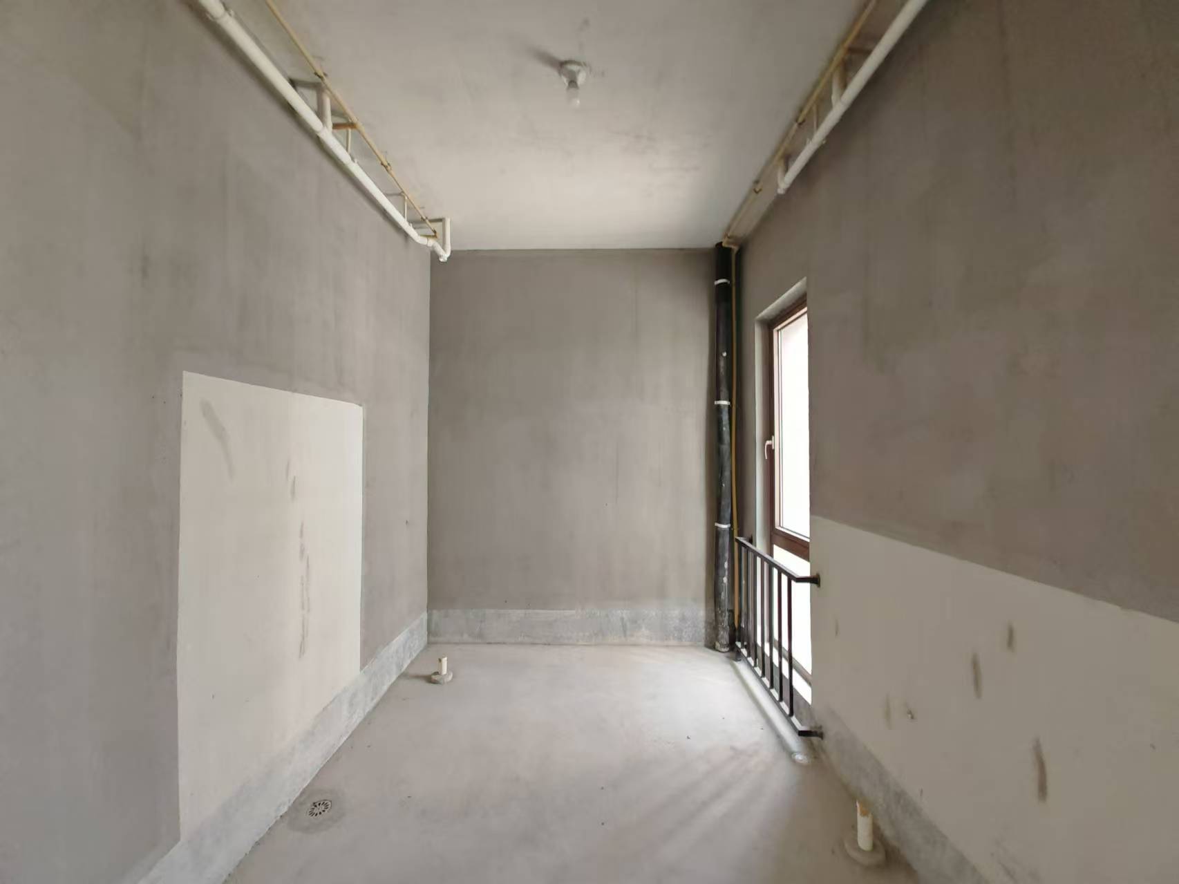 星湖泮 4室2厅3卫 425m&sup2;