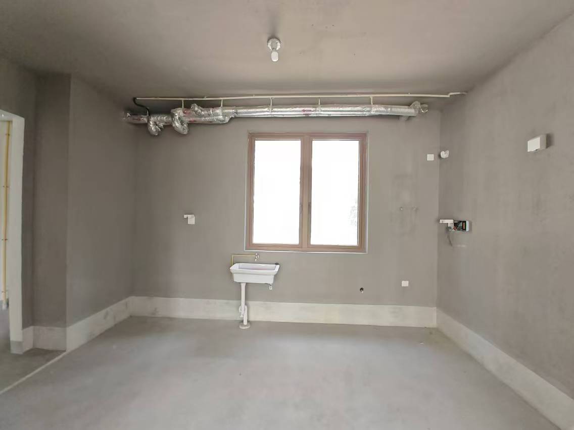 星湖泮 4室2厅3卫 425m&sup2;