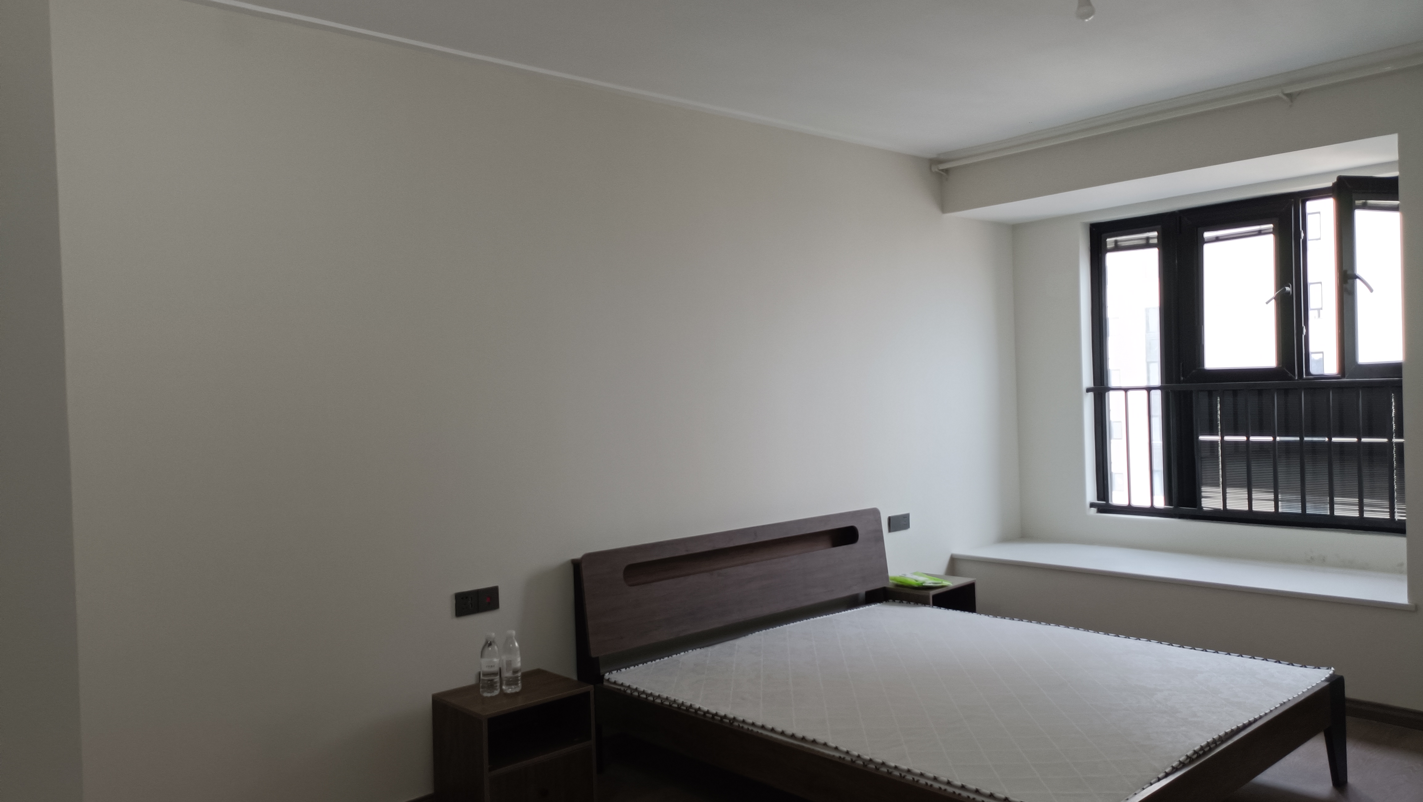 万科有湖(翡翠心湖) 3室2厅2卫 126m&sup2;