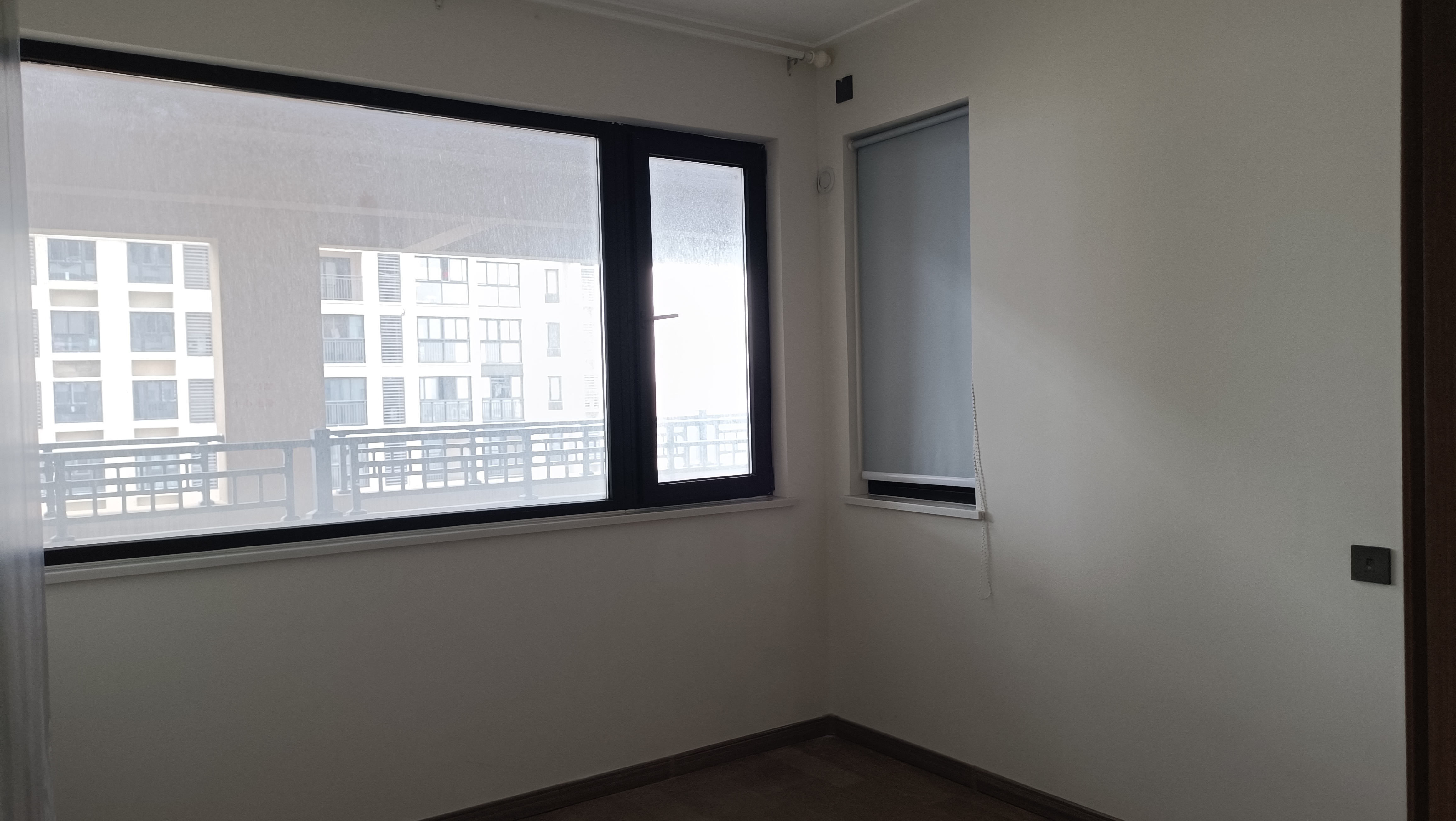 万科有湖(翡翠心湖) 3室2厅2卫 126m&sup2;