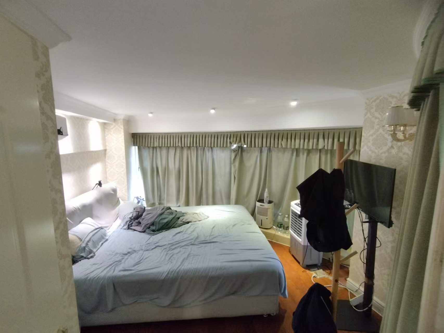 中南世纪城北区 2室2厅2卫 54m²