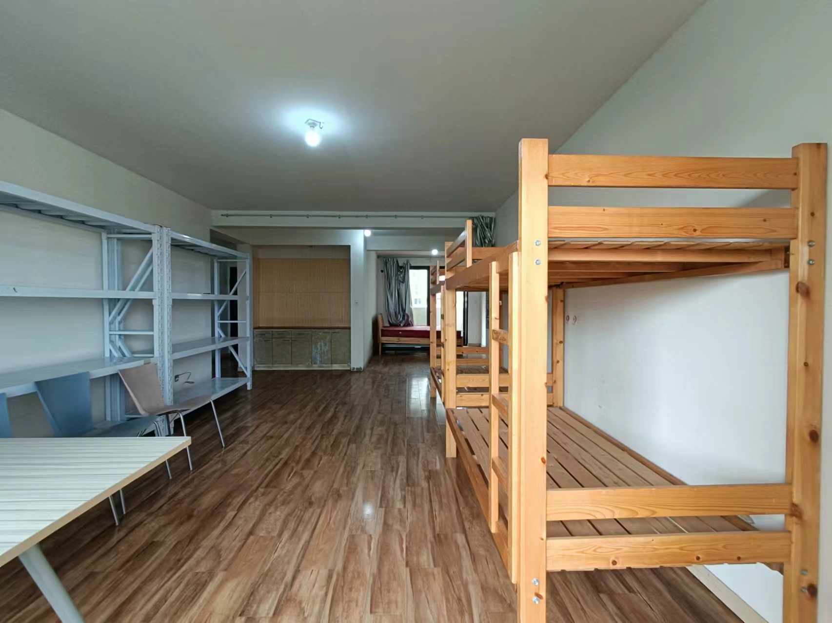高迪晶城 3室2厅2卫 167.00m&sup2;