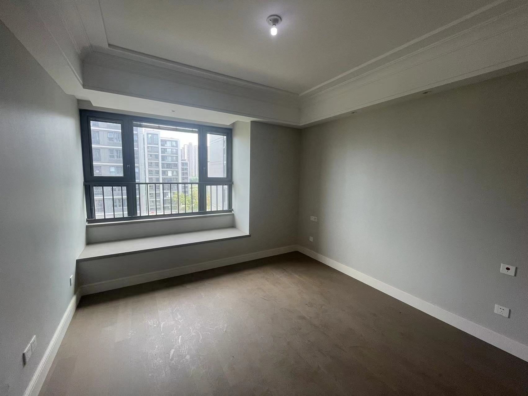 绿城桂语江南 4室2厅2卫 143m²