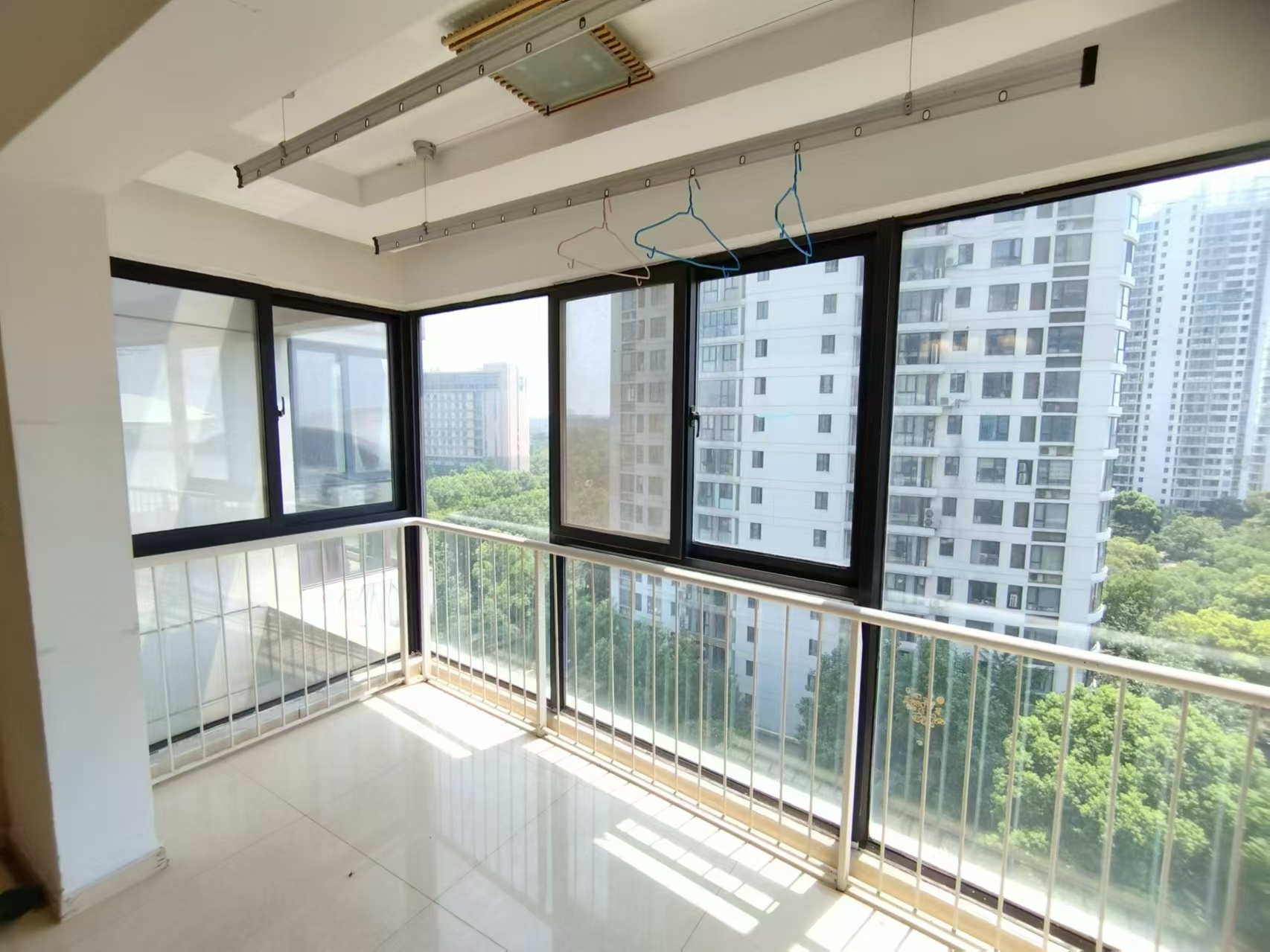 七星花园 3室2厅2卫 145m&sup2;
