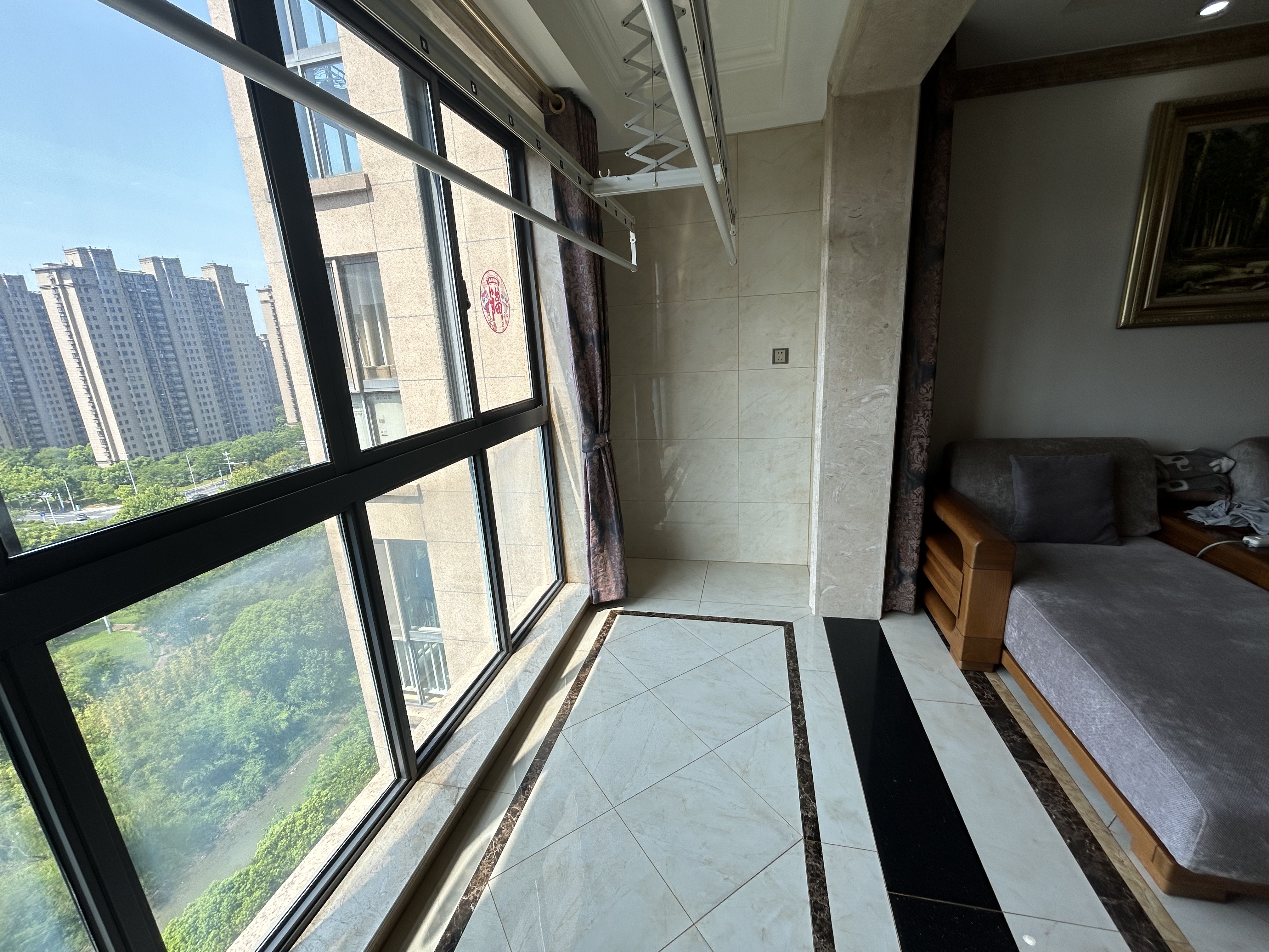 弘阳上城 3室2厅2卫 133.1m&sup2;