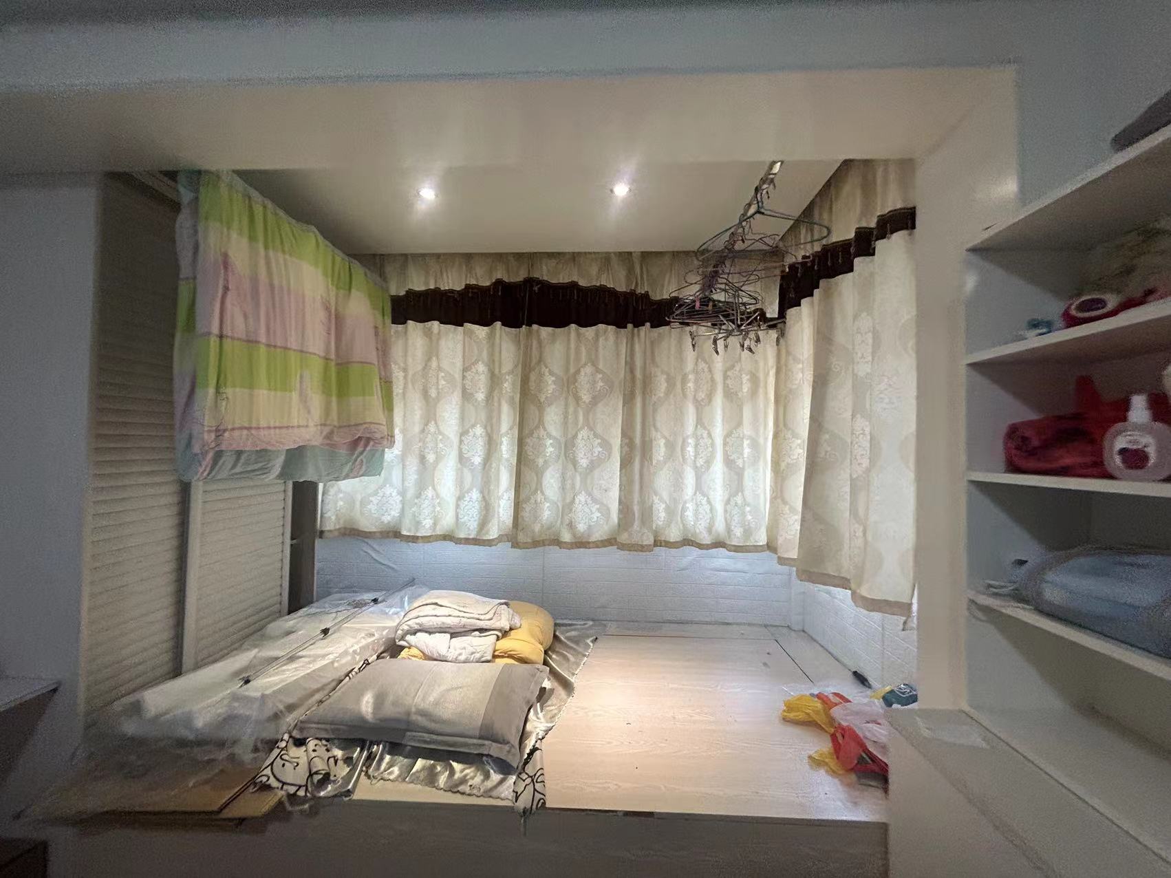 濠西园中北小区 2室1厅1卫 73.48m&sup2;