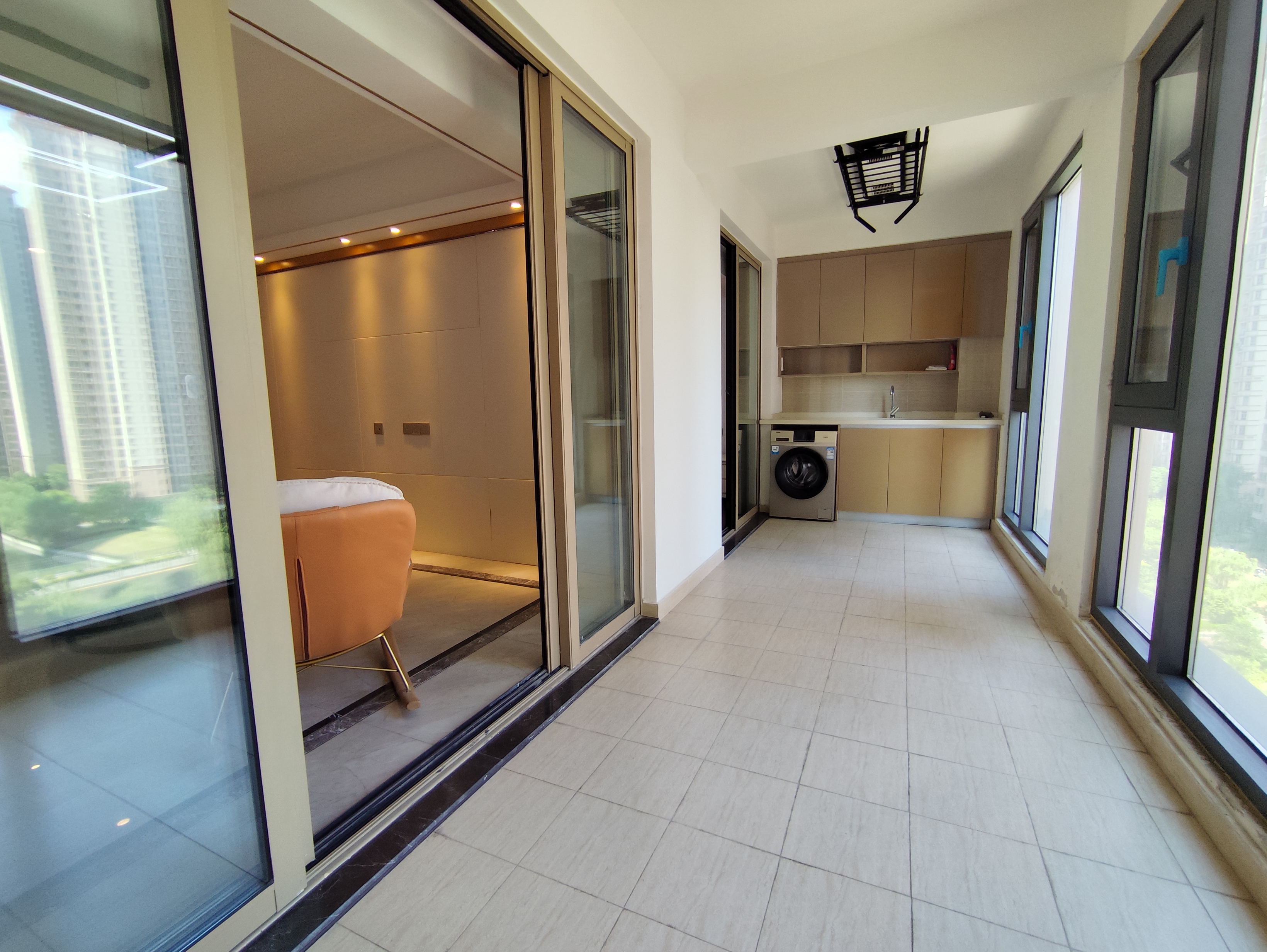 中南世纪花城三期 4室2厅2卫 146.78m&sup2;