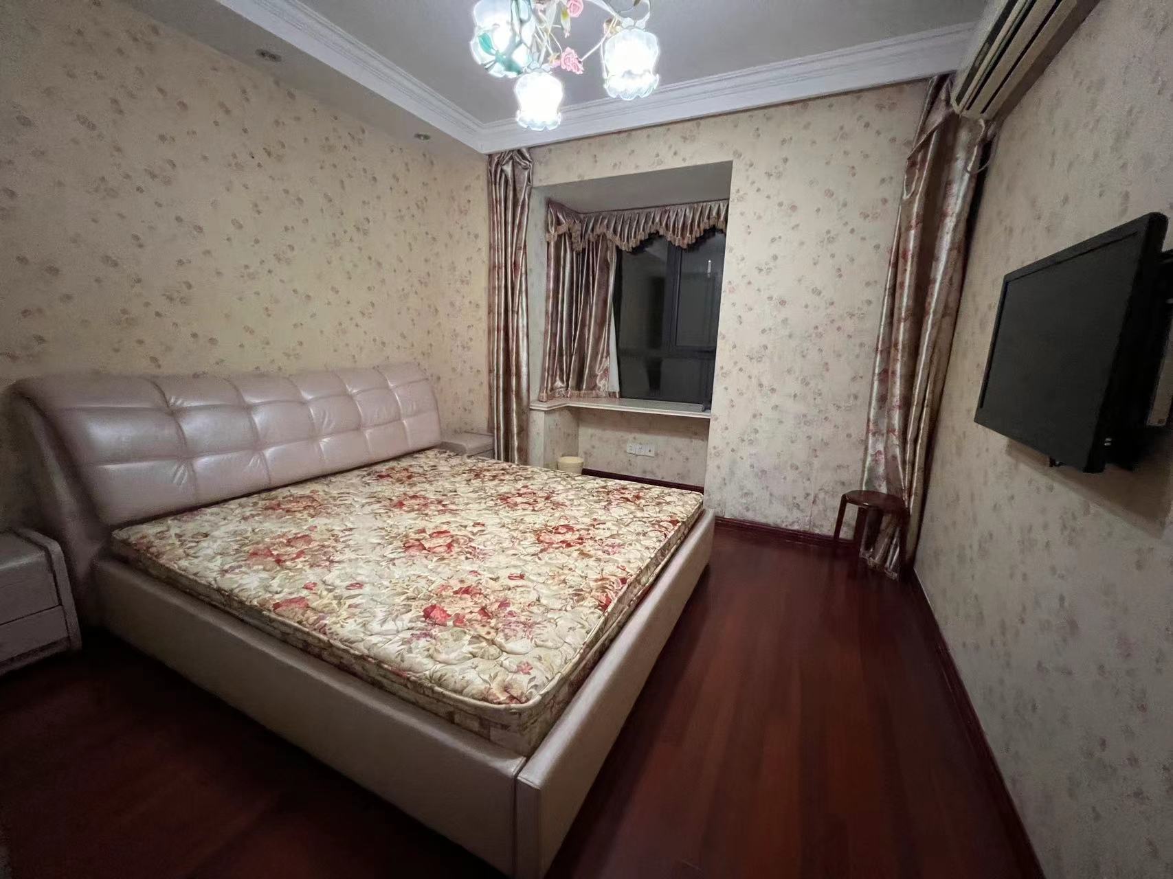 中港城 2室2厅1卫 89m&sup2;