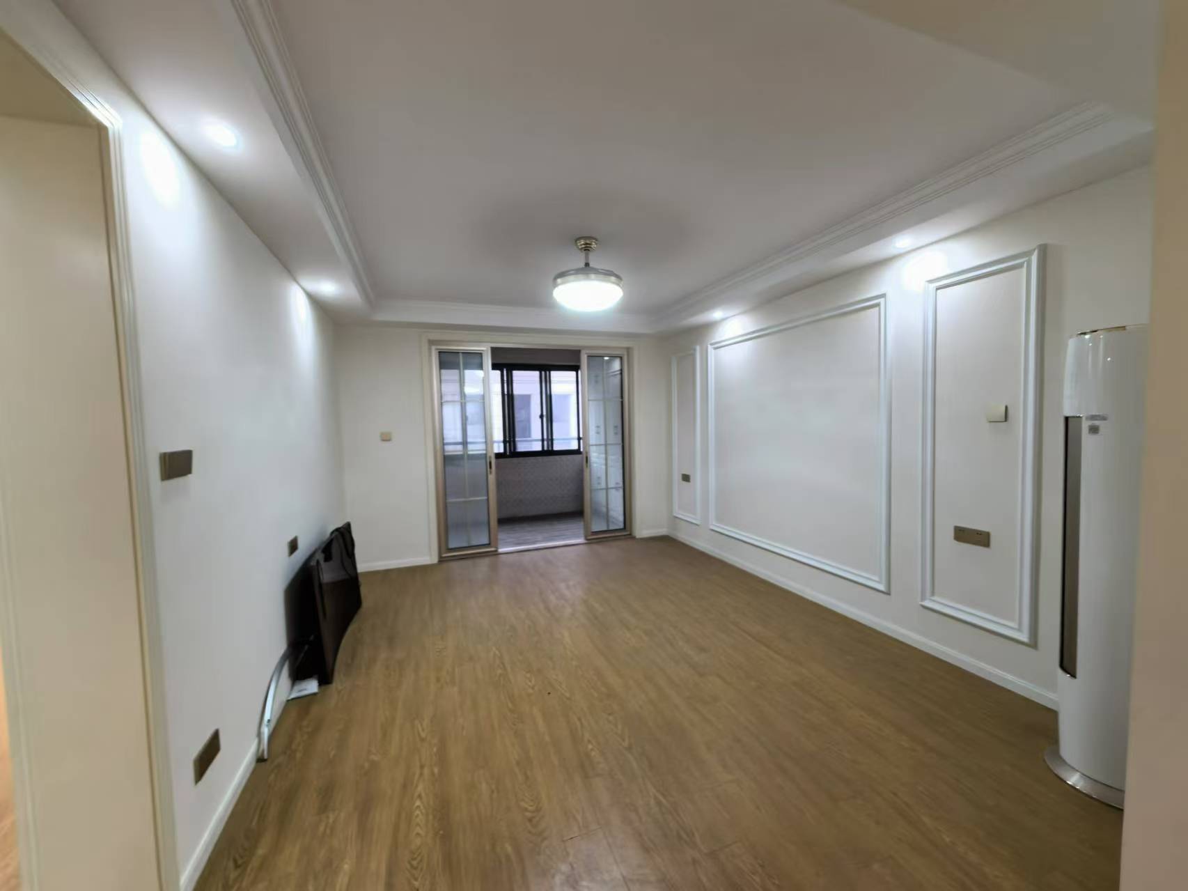 山水壹号 3室2厅1卫 92.00m²
