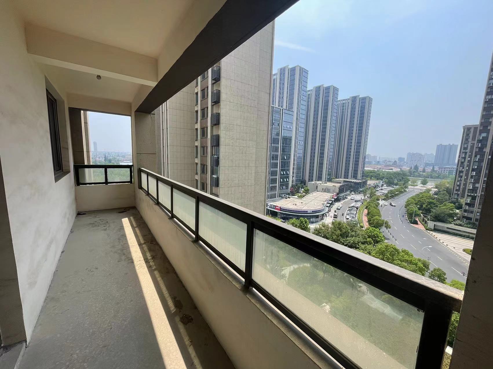 崇川星光域 3室2厅2卫 123m&sup2;