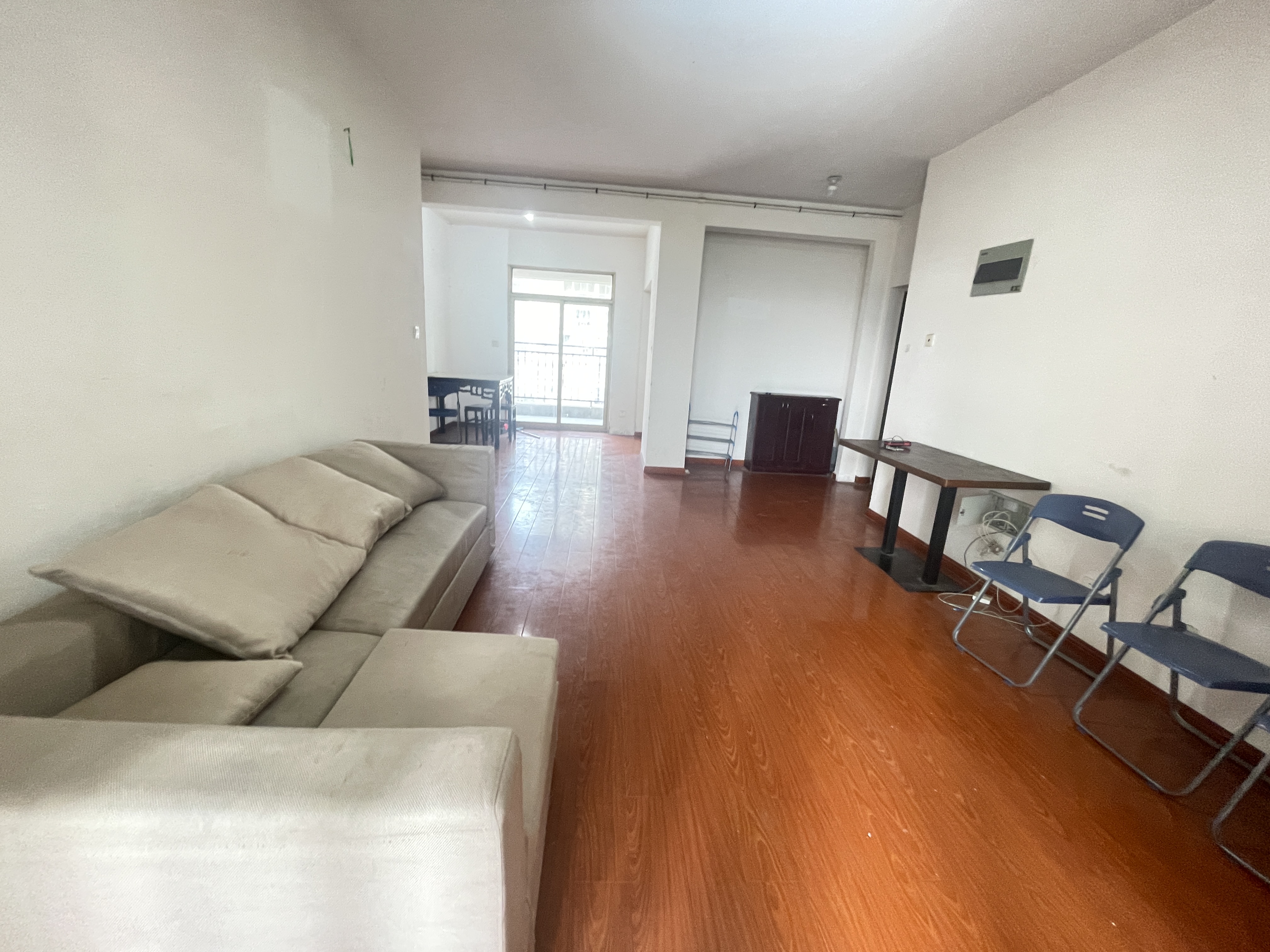 恒盛豪庭 3室2厅2卫 130m&sup2;