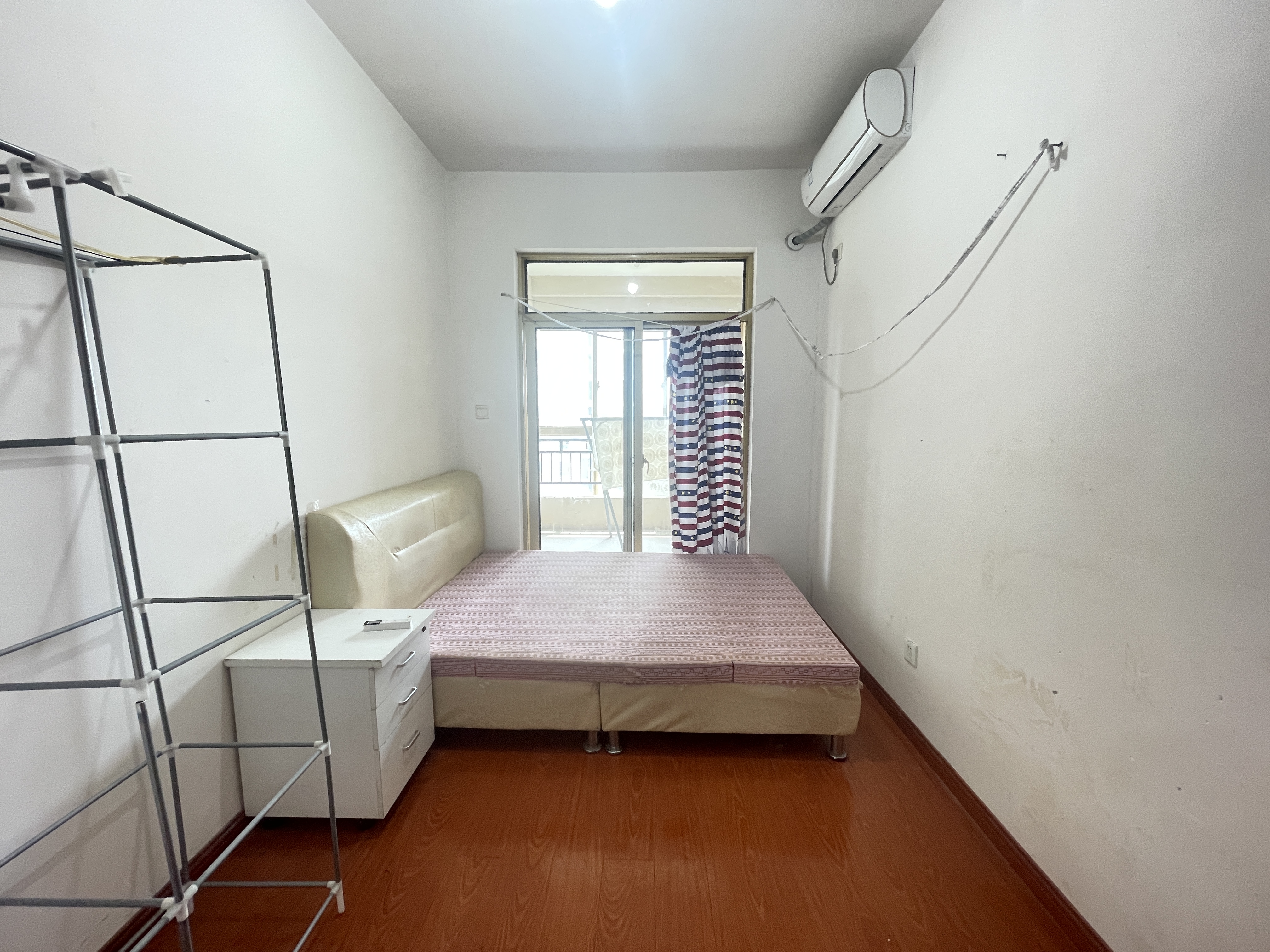 恒盛豪庭 3室2厅2卫 130m&sup2;