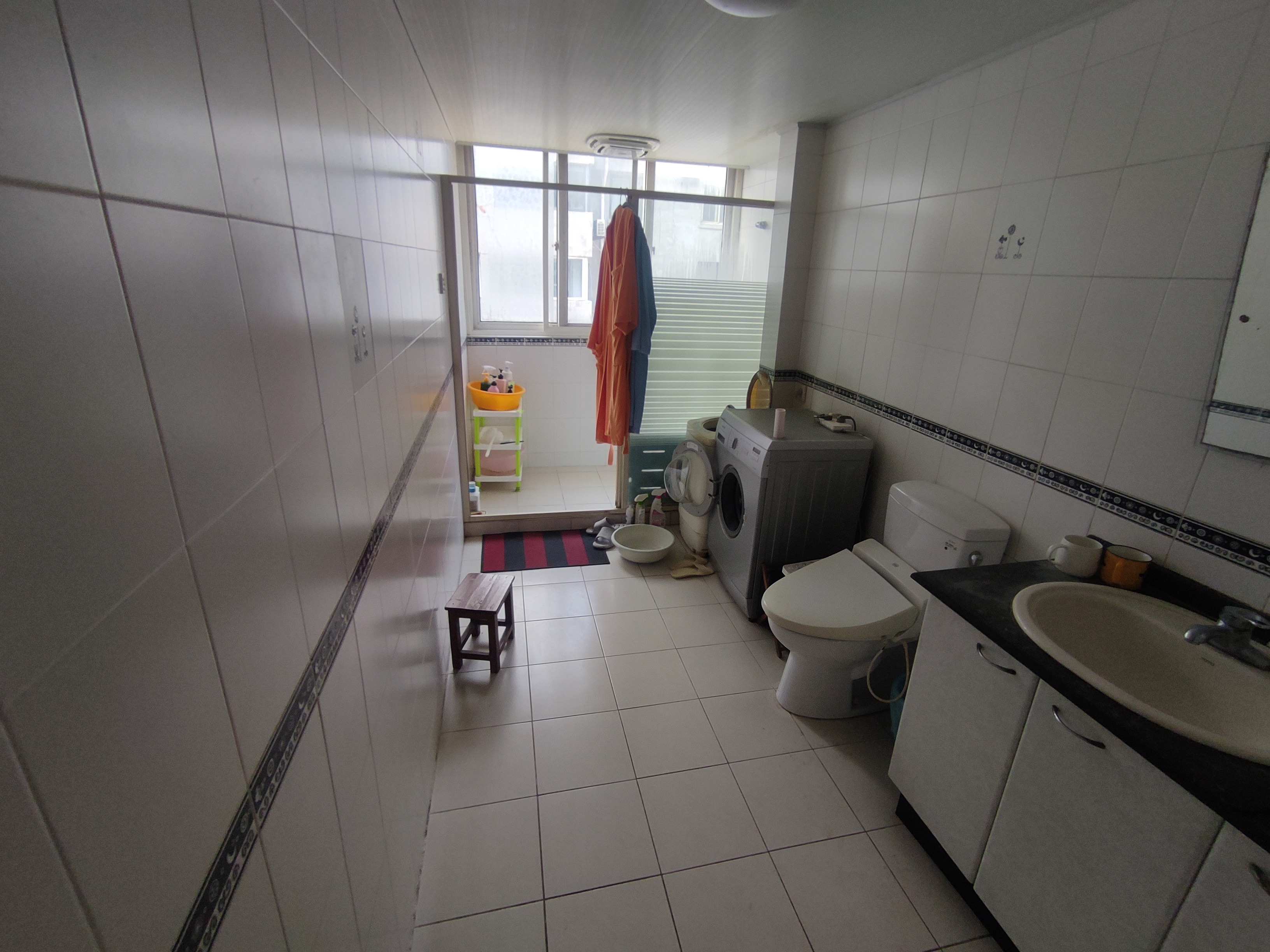 光明东村一期 3室2厅1卫 120m&sup2;