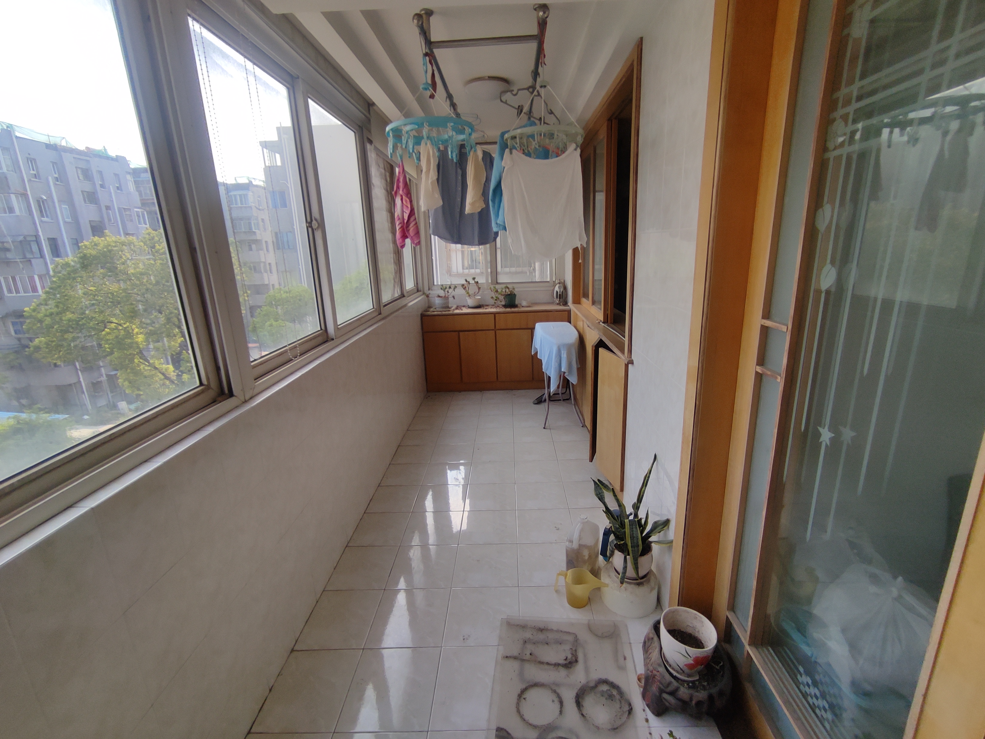 光明东村一期 3室2厅1卫 120m&sup2;
