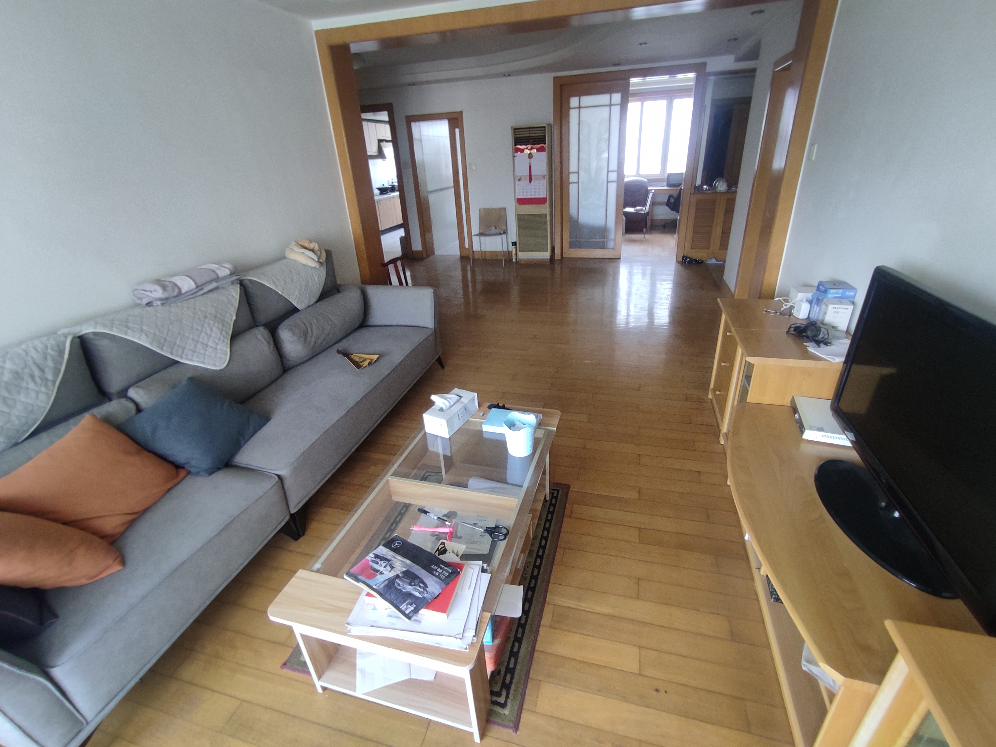 光明东村一期 3室2厅1卫 120m&sup2;