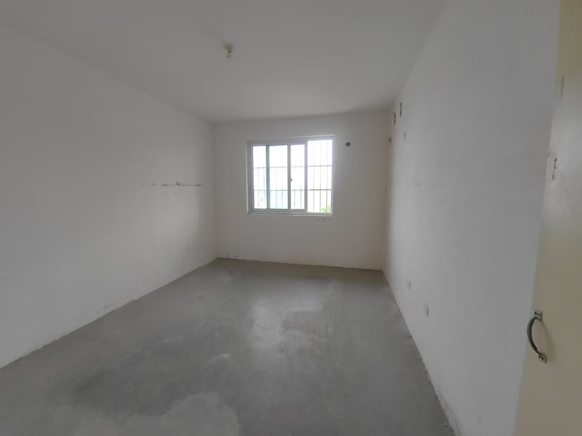 兴和家园 3室2厅1卫 200.00m&sup2;