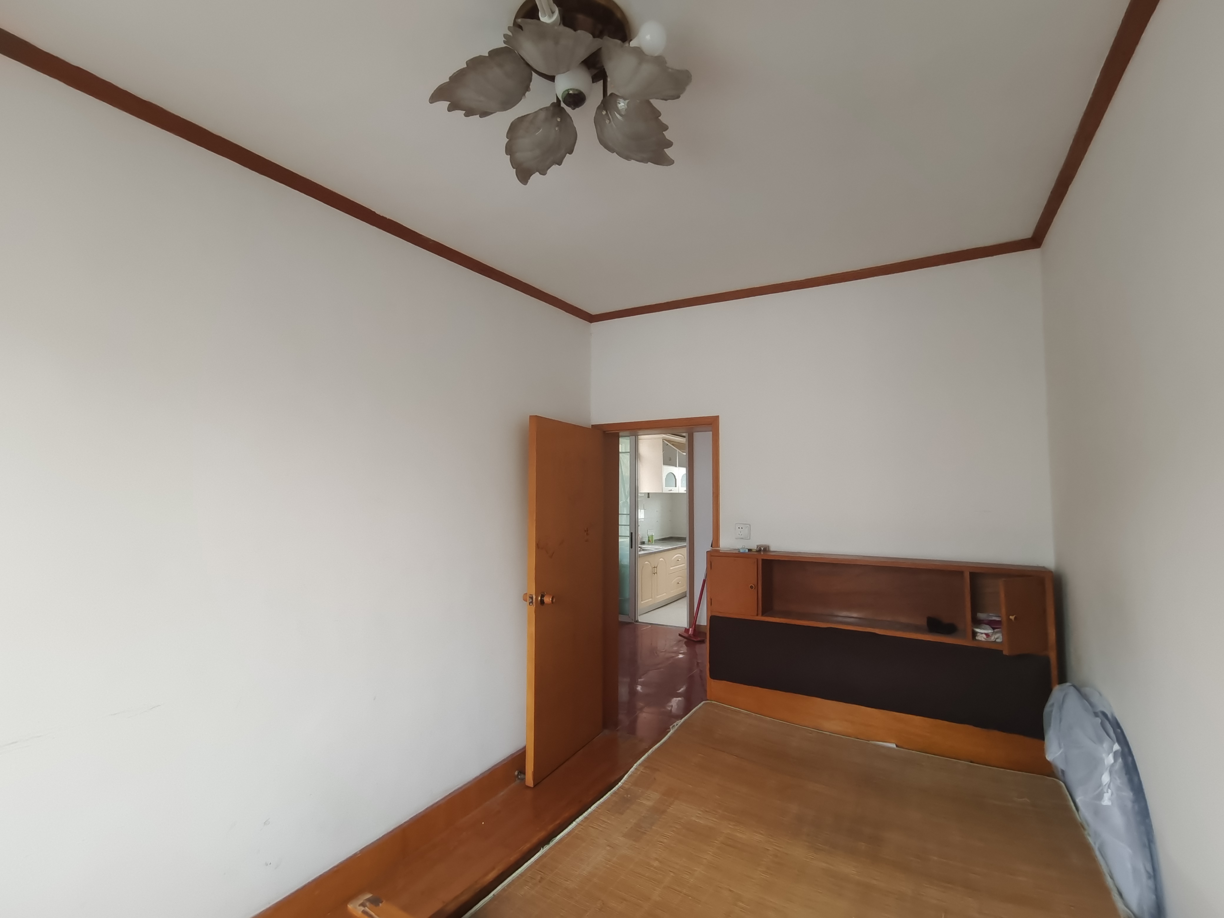郭里园 2室1厅1卫 60m&sup2;