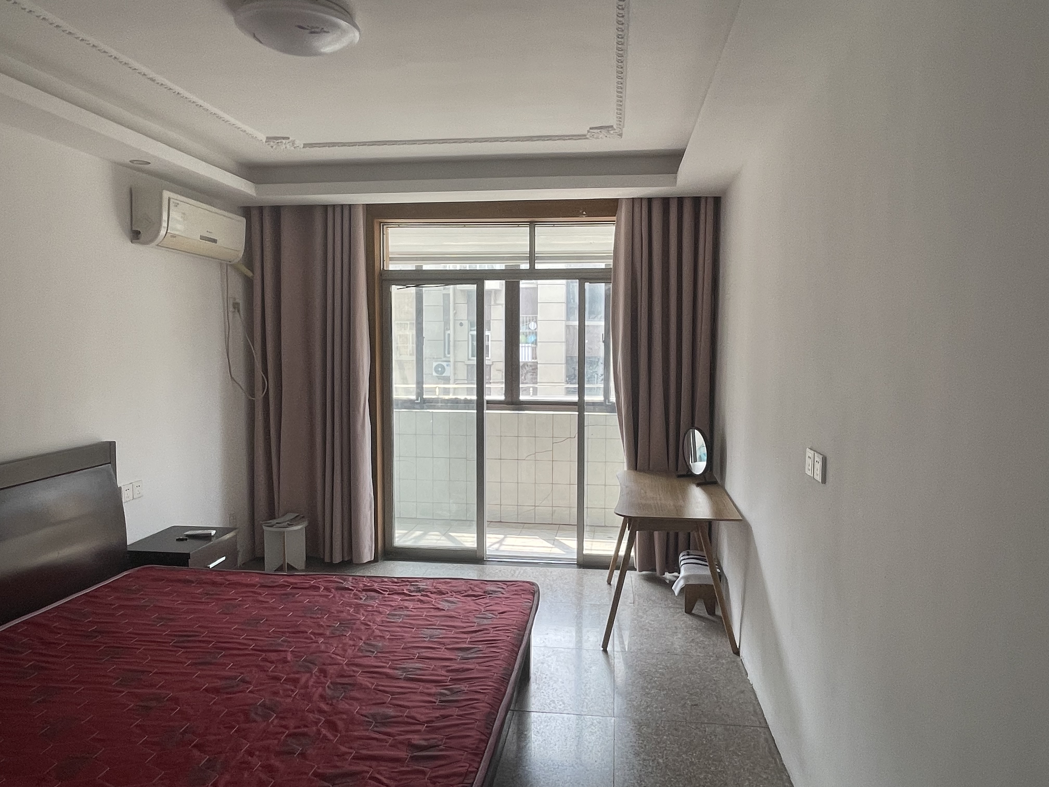 城港新村东区 2室1厅1卫 70m&sup2;