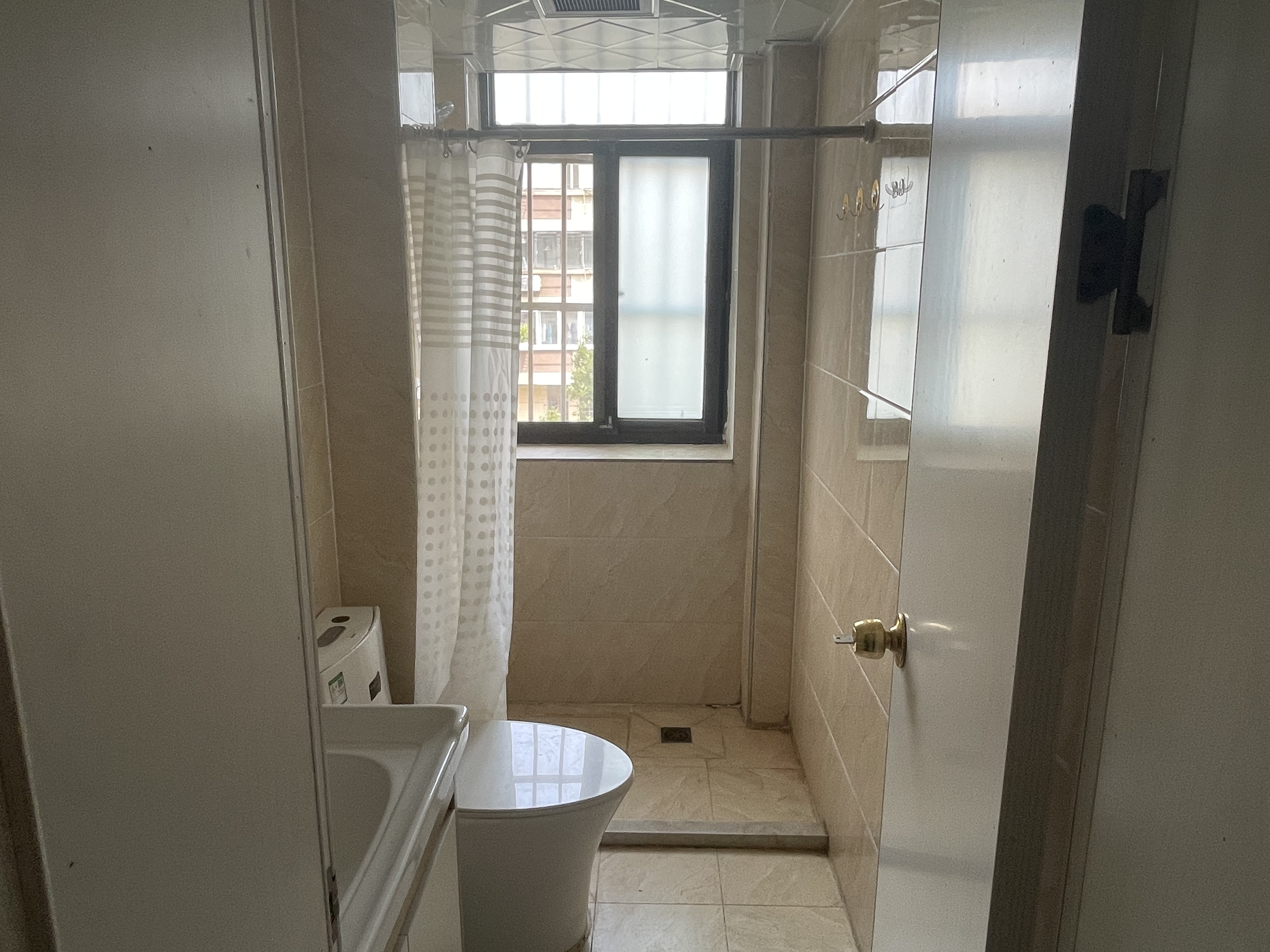 城港新村东区 2室1厅1卫 70m&sup2;