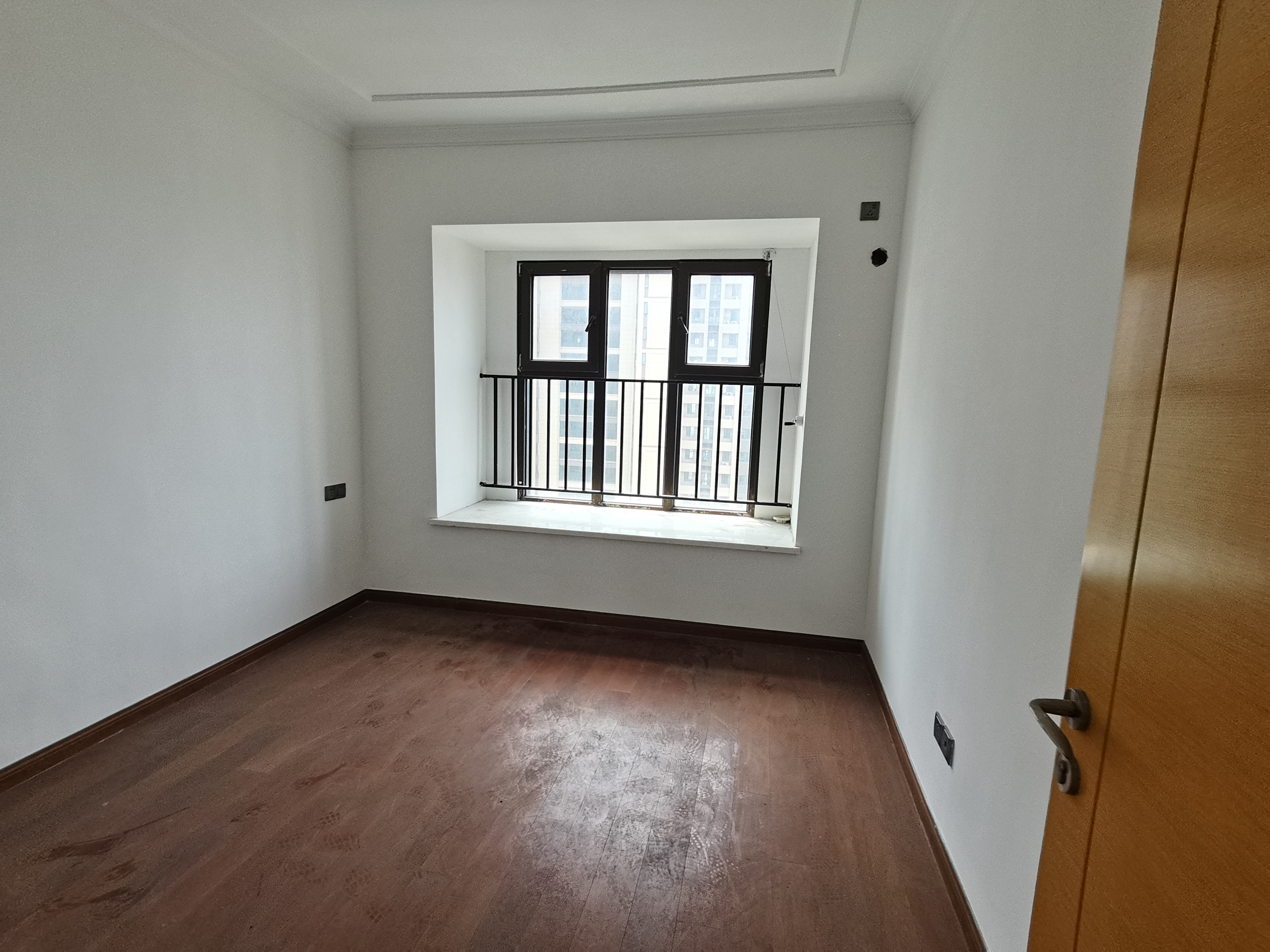 富力院士廷 4室2厅2卫 143.39m&sup2;