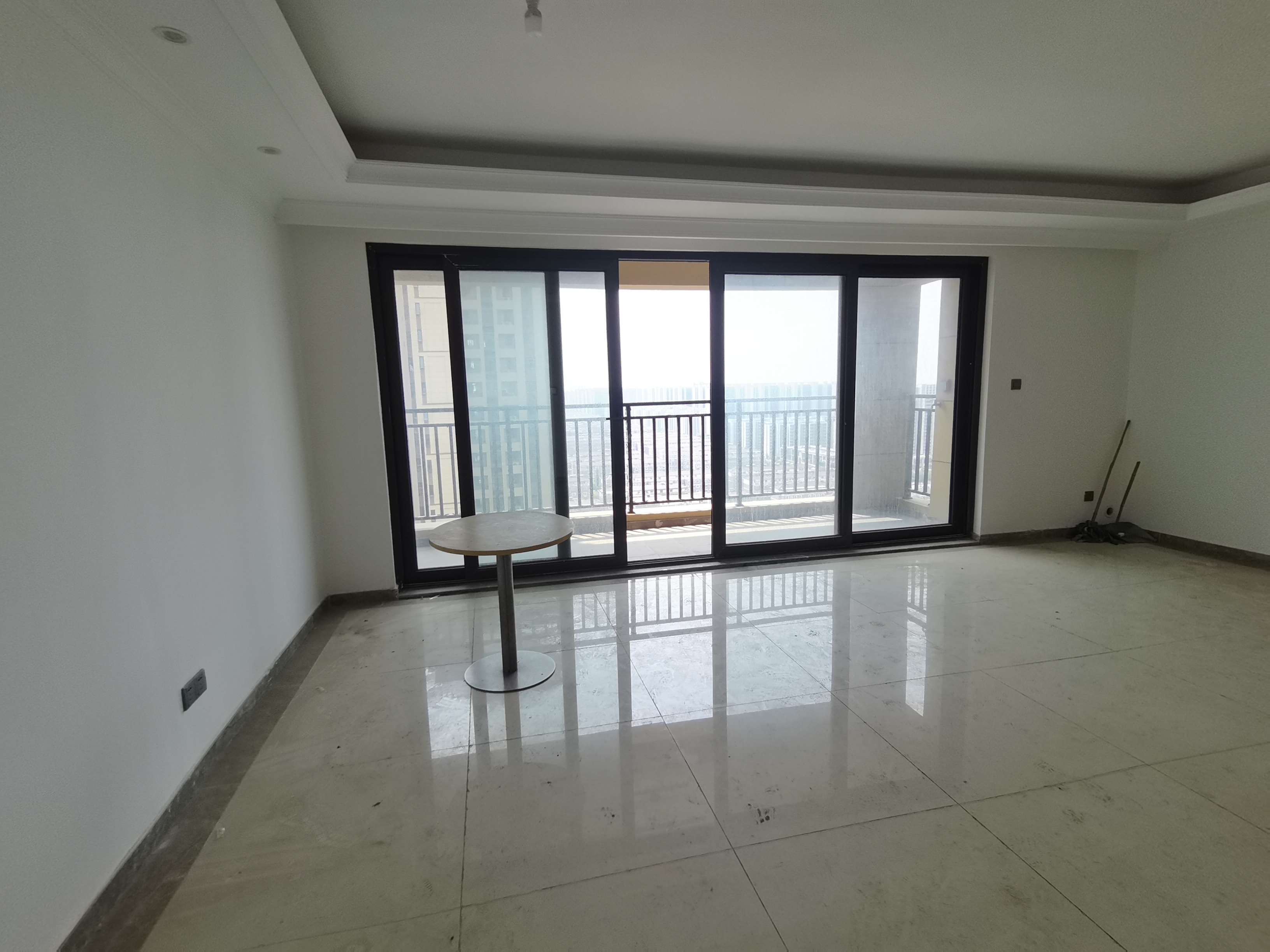 富力院士廷 4室2厅2卫 143.39m&sup2;