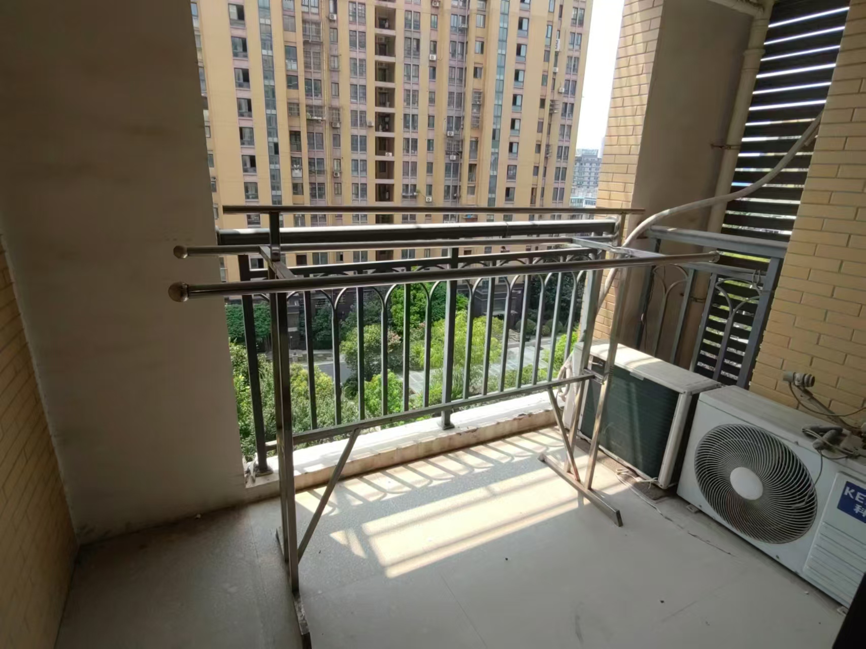 友谊嘉御龙庭 2室1厅1卫 80m&sup2;