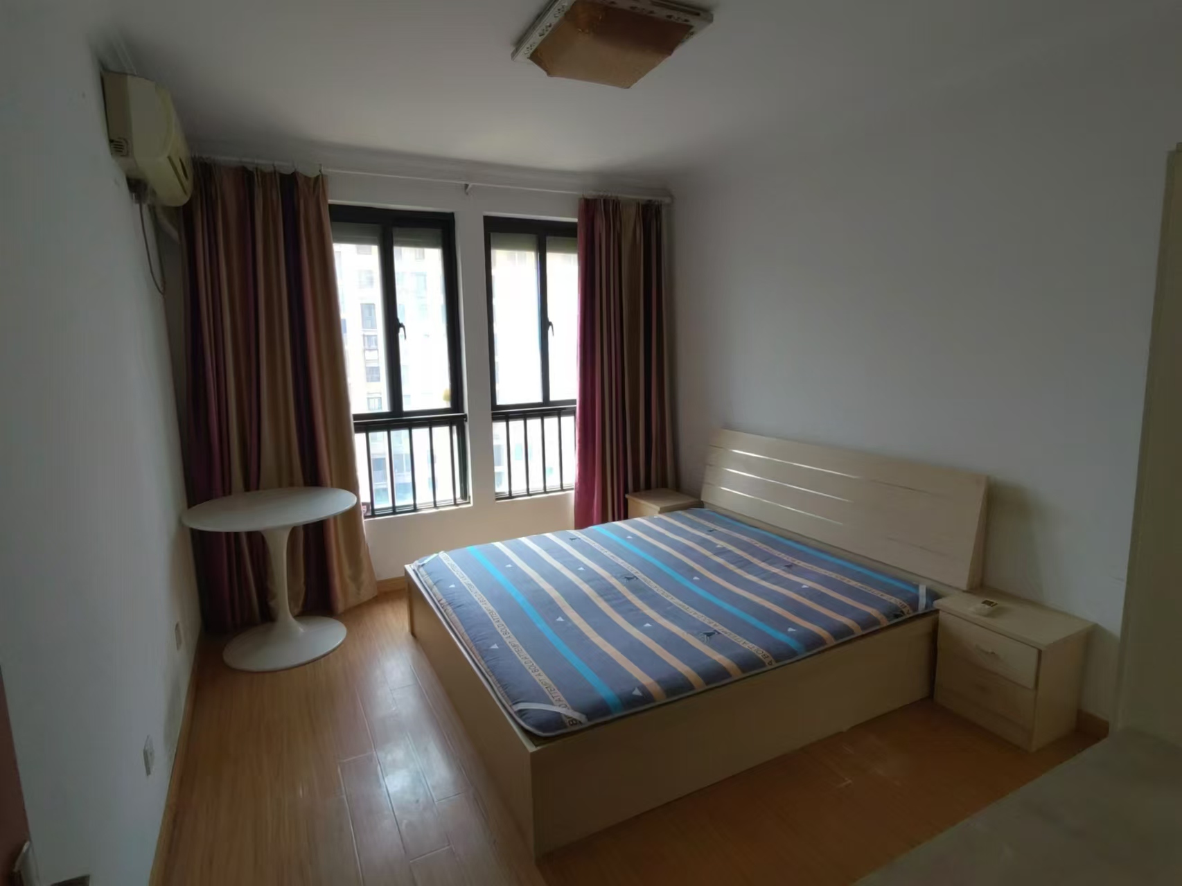 友谊嘉御龙庭 2室1厅1卫 80m&sup2;