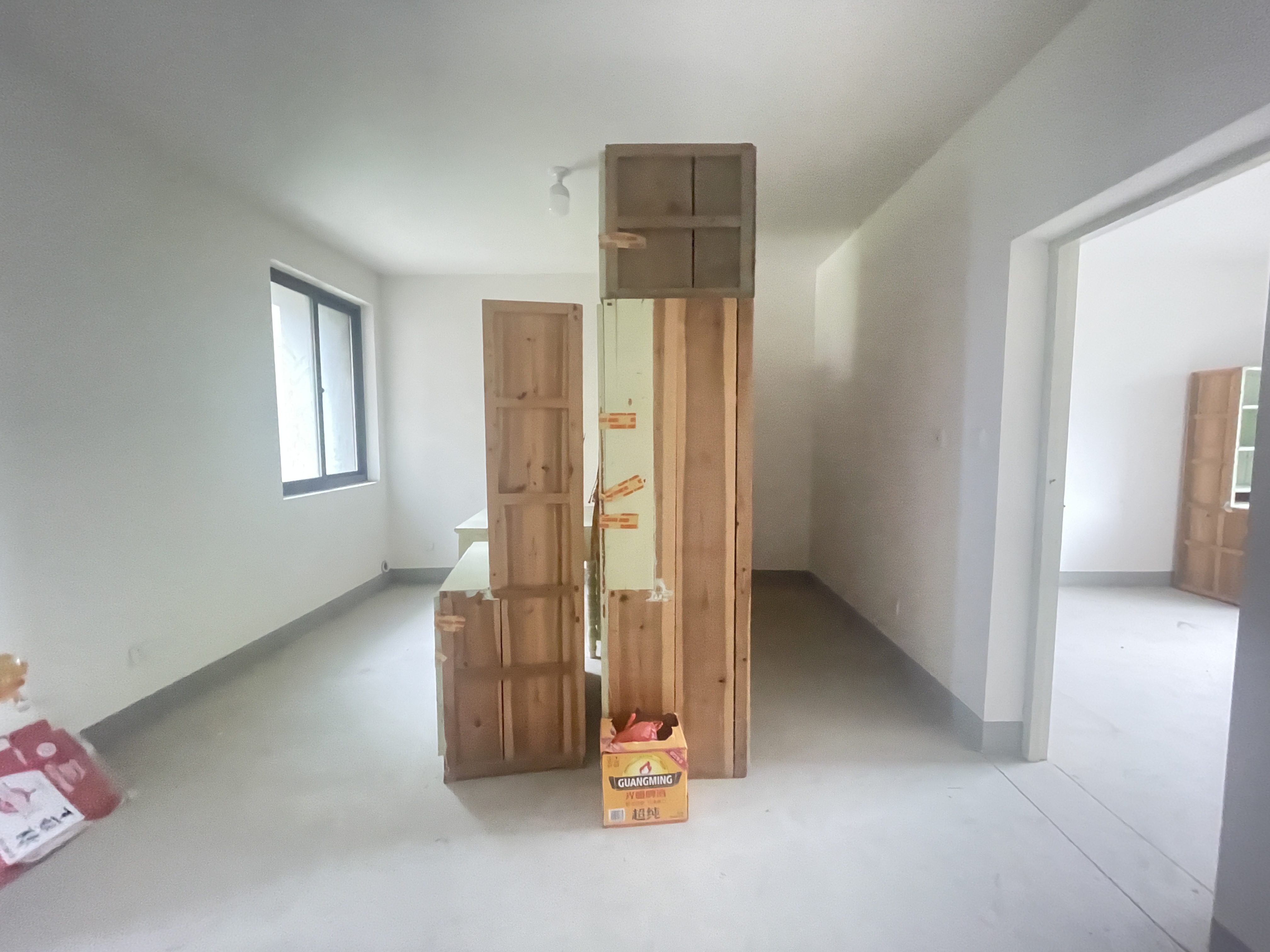 兴石花园 3室1厅1卫 106m²