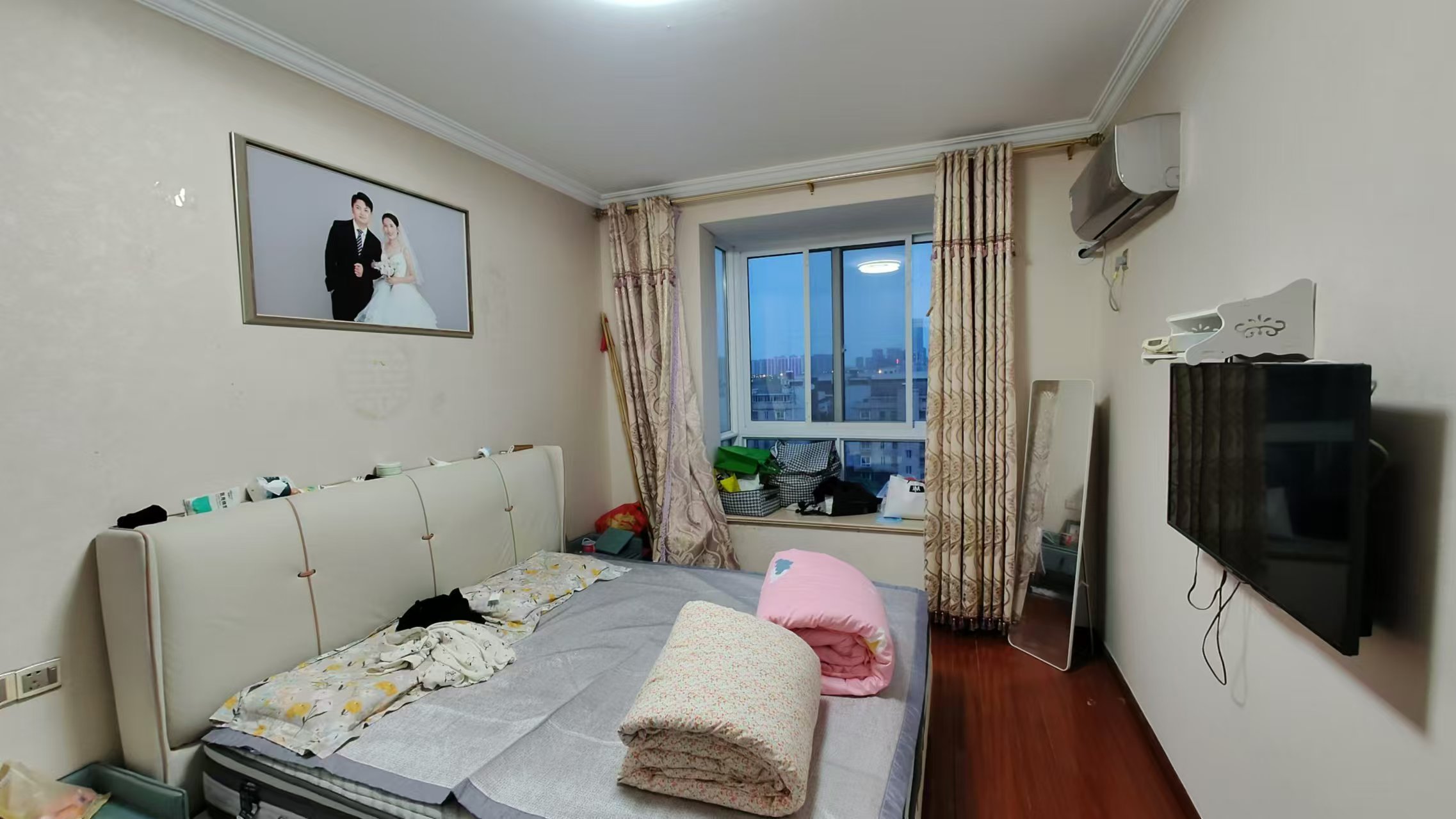 天晖苑 2室2厅1卫 75m&sup2;