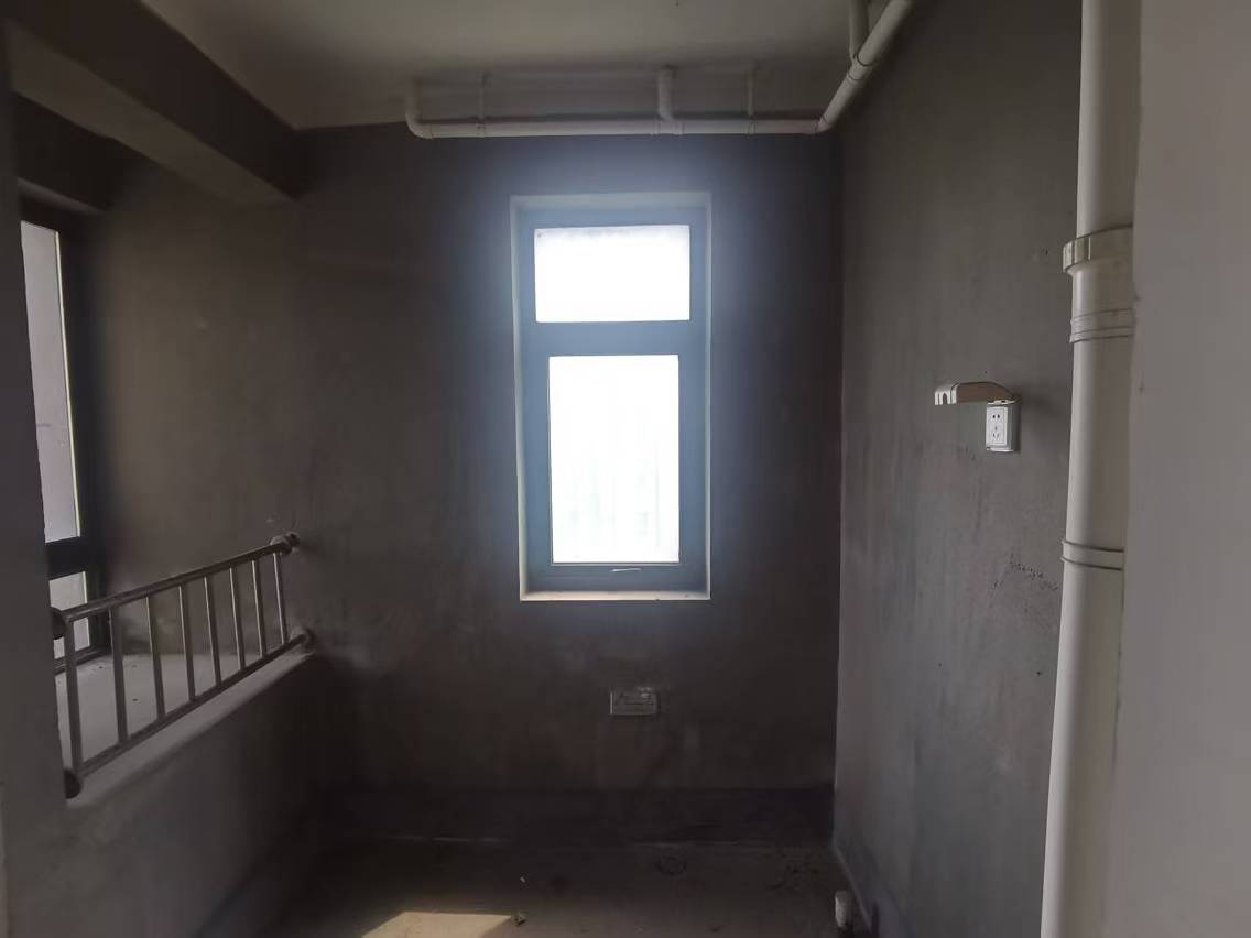 意邦绿墅湾 4室2厅2卫 142.56m&sup2;