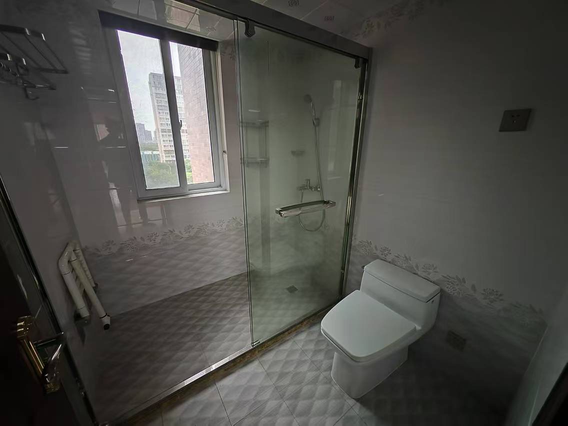 永泰佳园 3室2厅2卫 140.00m&sup2;