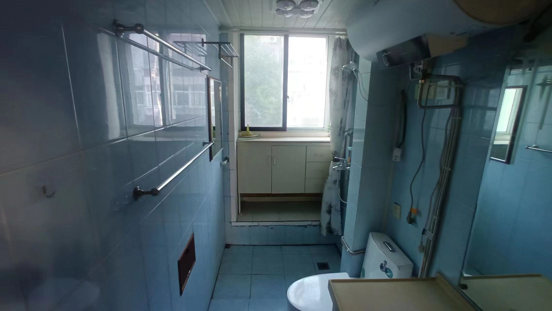 光明新村 3室1厅1卫 72.00m&sup2;