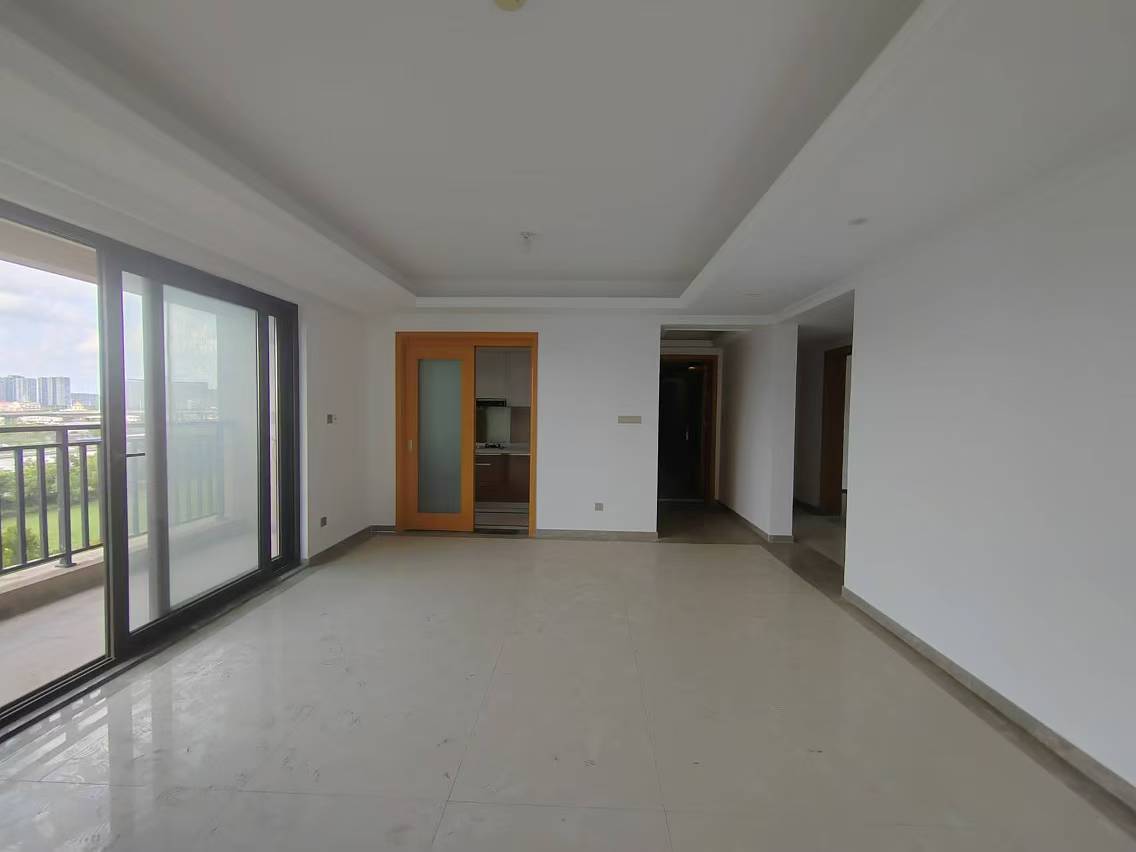 富力院士廷 4室2厅2卫 171.23m&sup2;