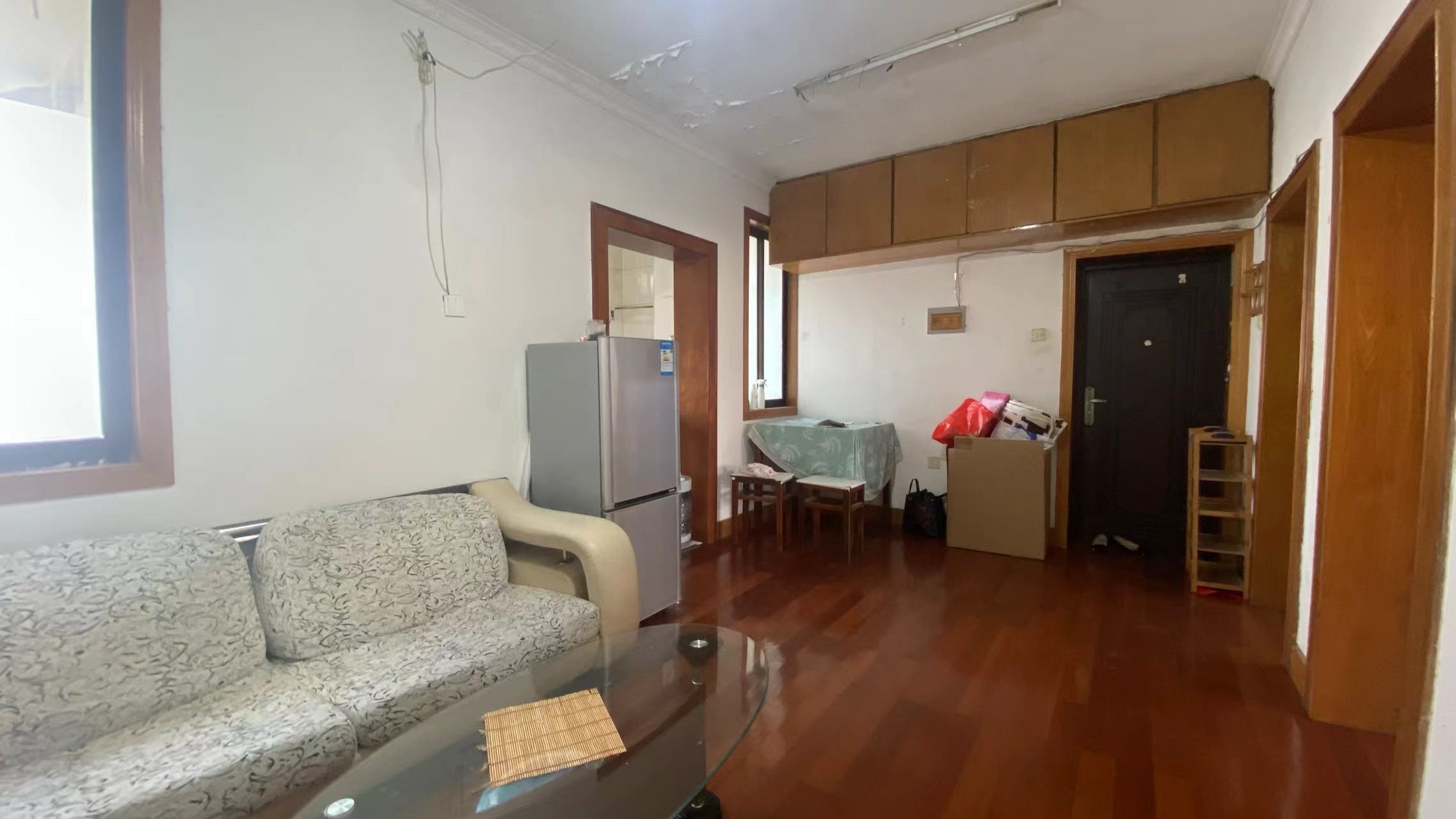 银花苑 2室1厅1卫 70m&sup2;