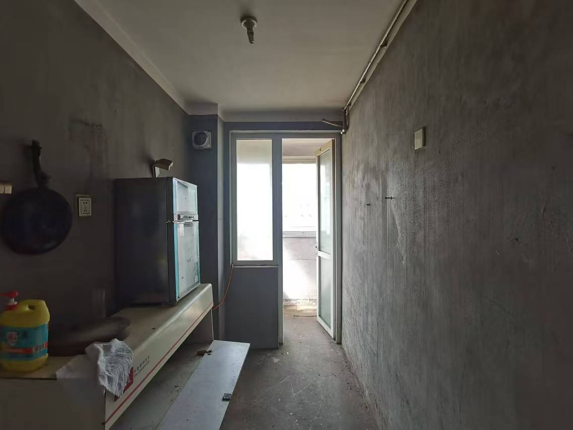 外滩北苑 1室1厅1卫 59.00m²
