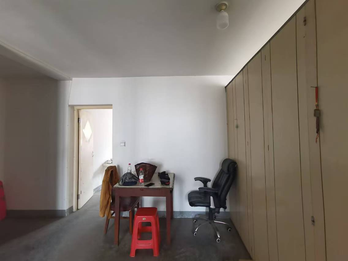 外滩北苑 1室1厅1卫 59.00m²