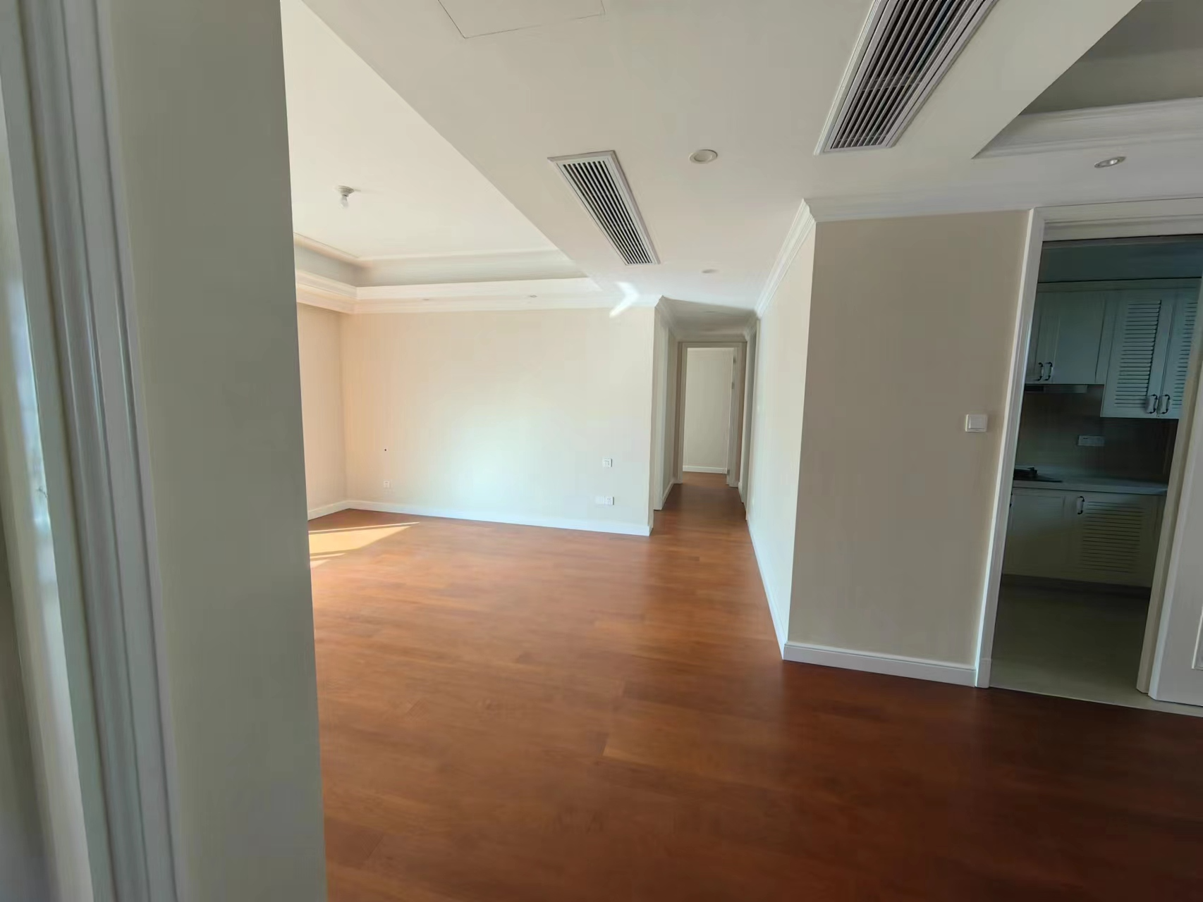 融创盛和九里桃源 4室2厅2卫 143.45m²