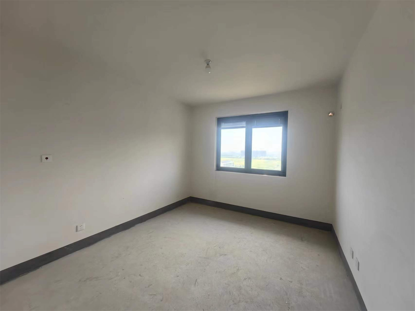 兴石花园 2室1厅1卫 79.85m&sup2;