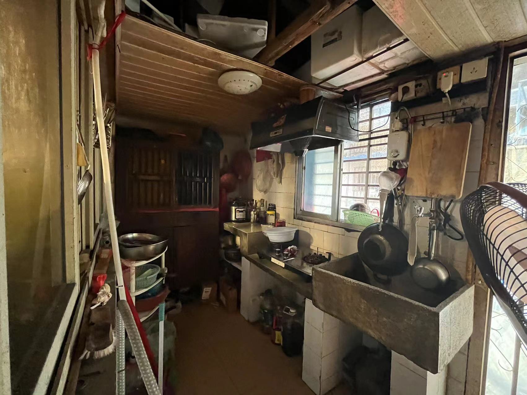 青年路新村 1室1厅1卫 39.27m&sup2;